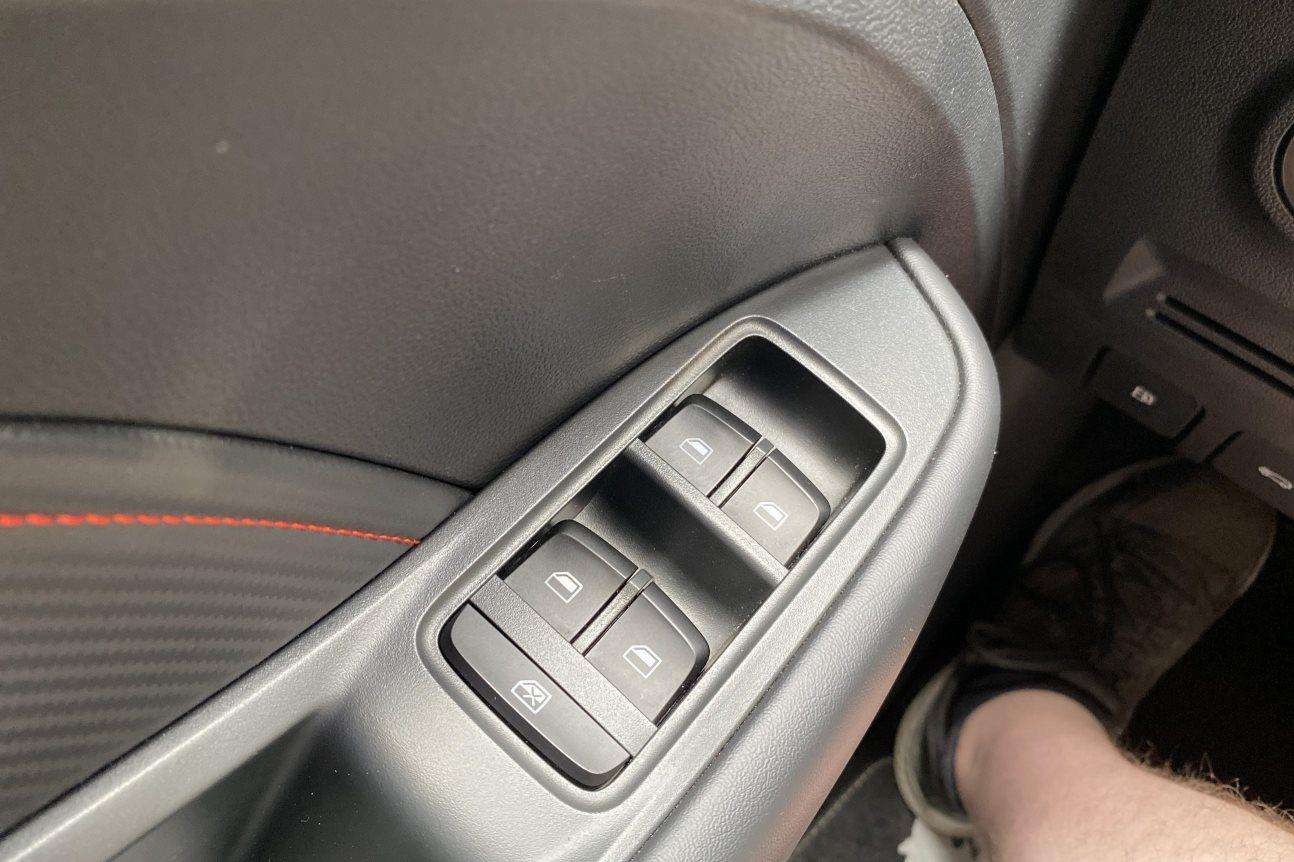 MG ZS LUXURY