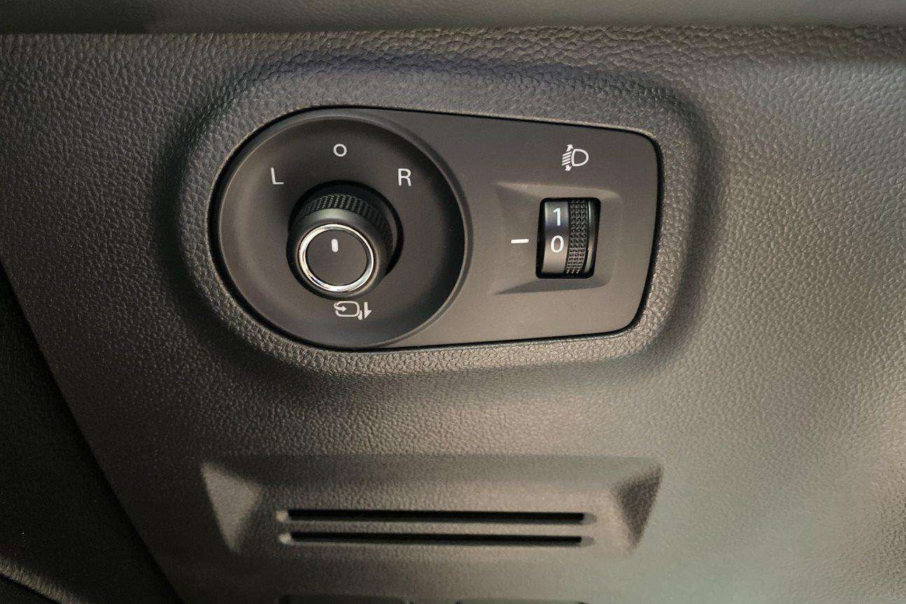 MG ZS LUXURY