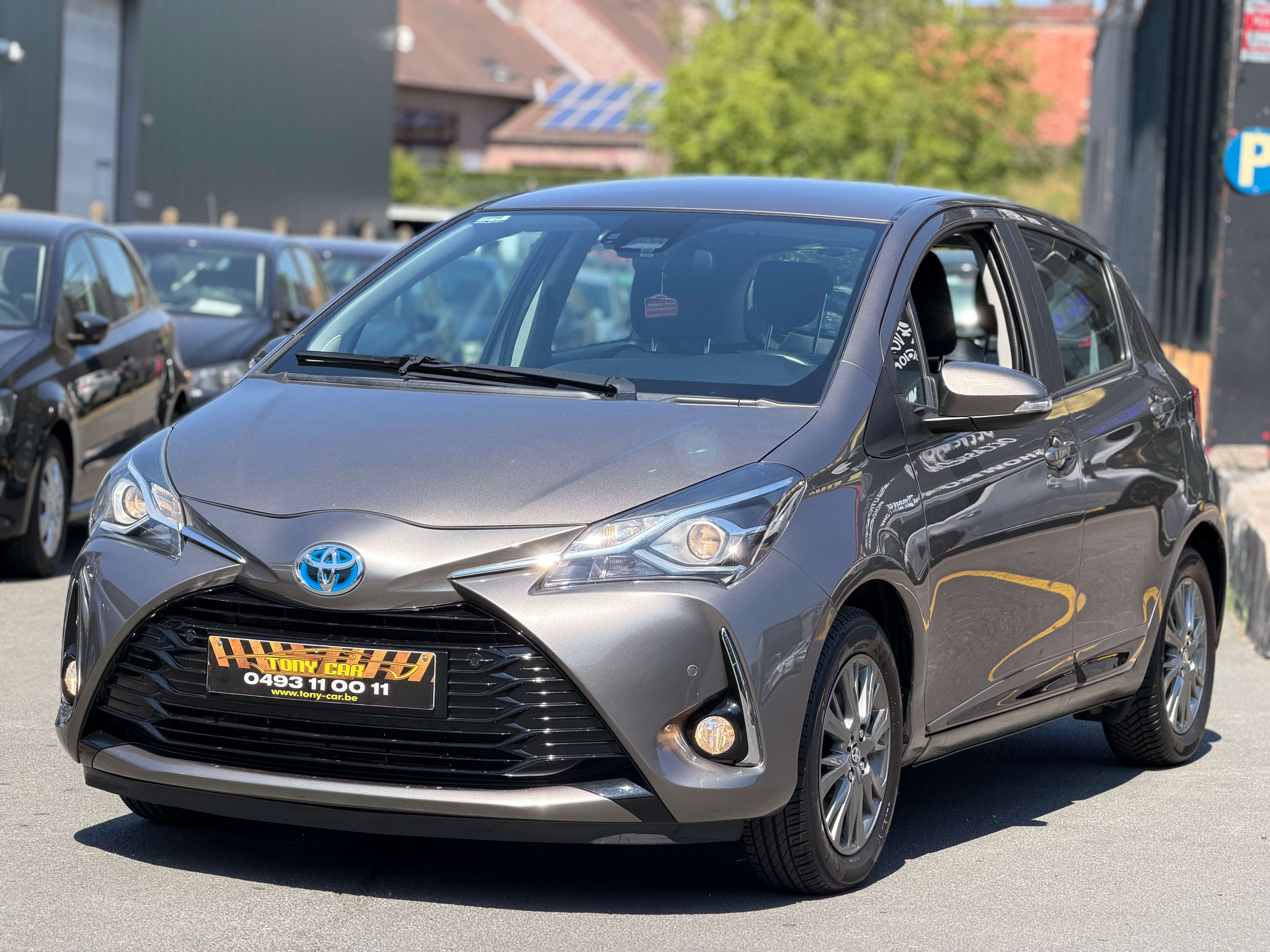 Toyota Yaris Hybrid 1.5i VVT-i*NAVI*CAMERA*BT*USB*G12M