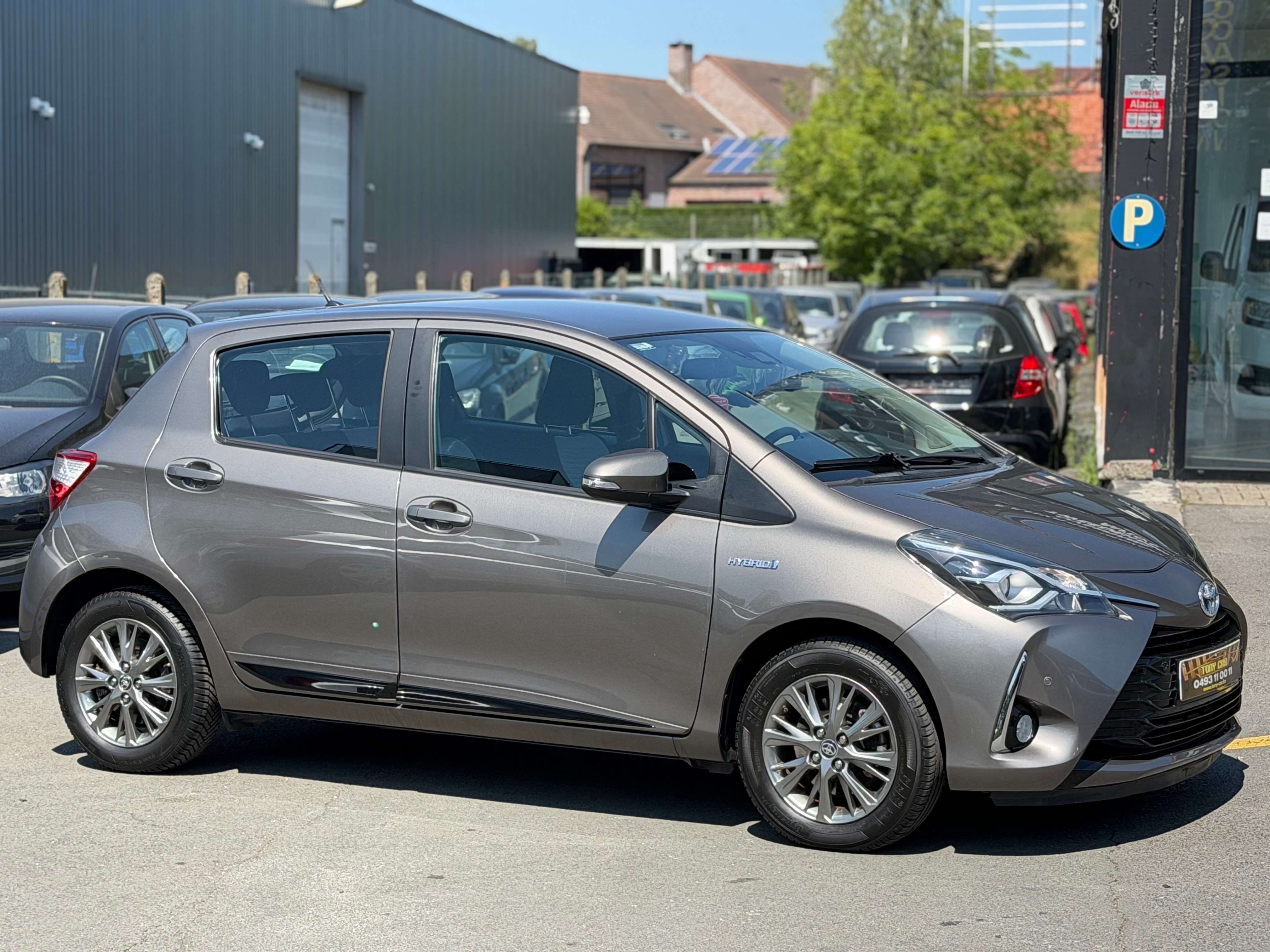 Toyota Yaris Hybrid 1.5i VVT-i*NAVI*CAMERA*BT*USB*G12M