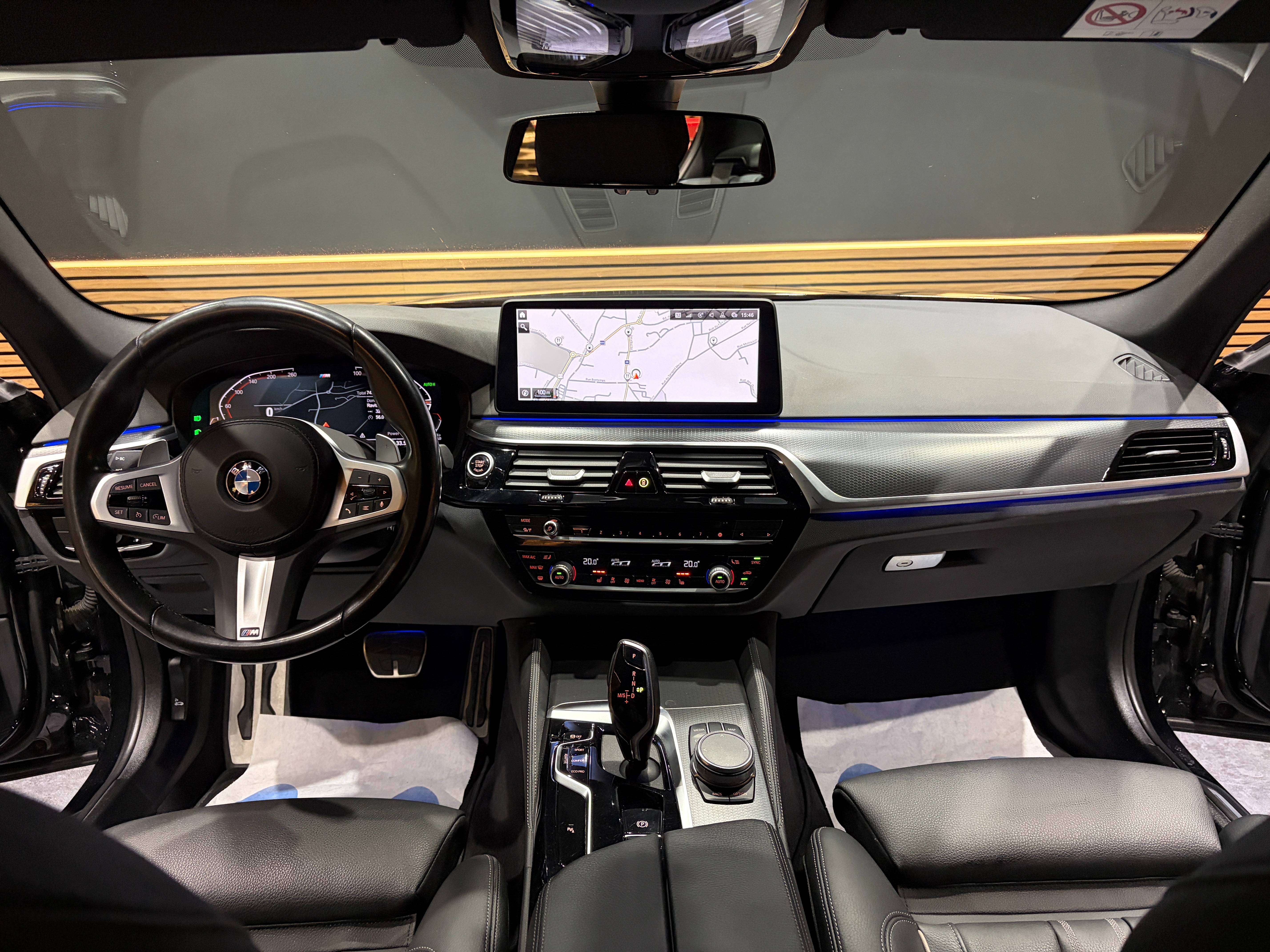 BMW 518 dA *PACK M*CARPLAY*HIFI*SIEGE CHAUFF*1ER PROPRIO*GARANTIE*