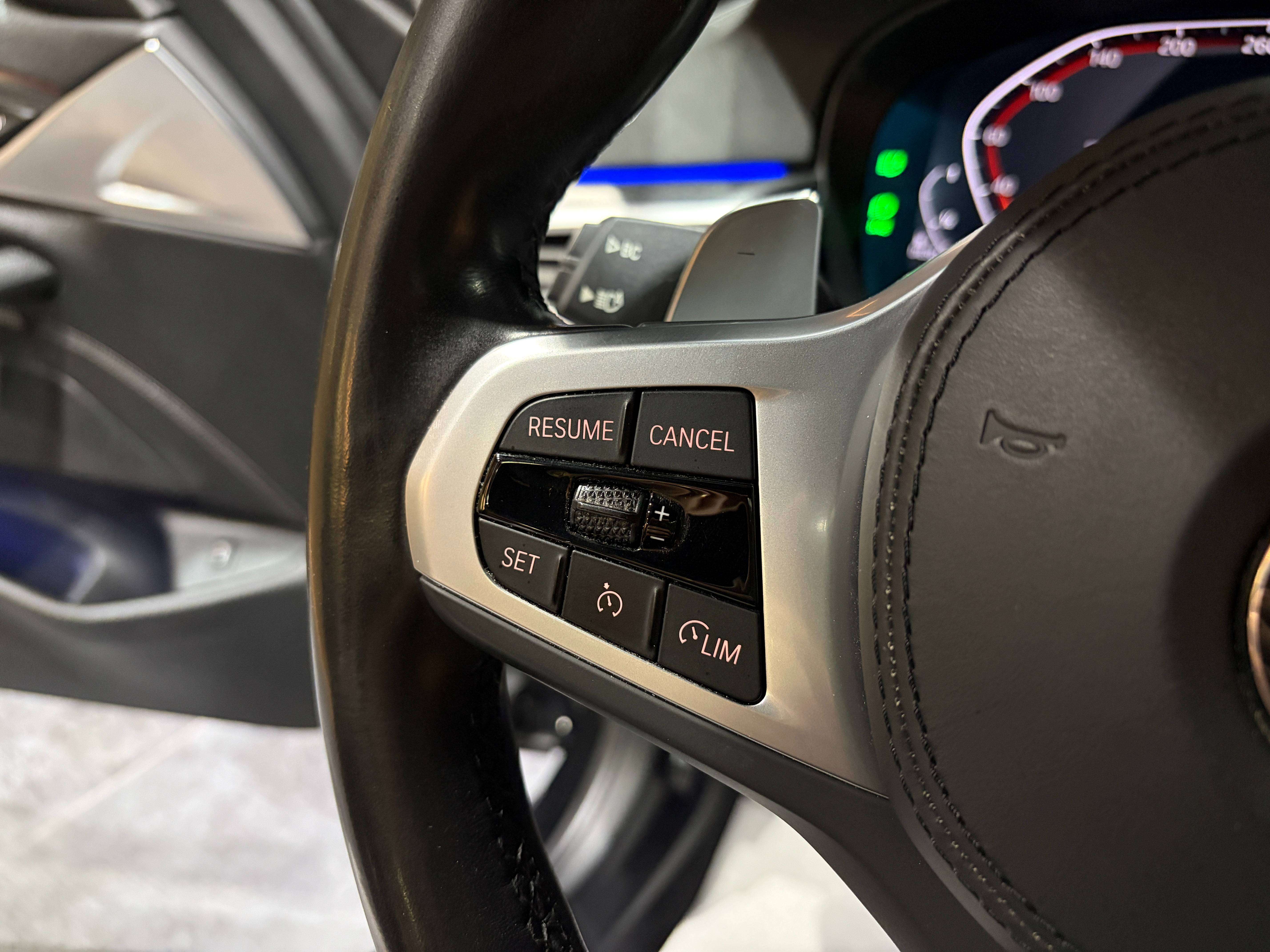 BMW 518 dA *PACK M*CARPLAY*HIFI*SIEGE CHAUFF*1ER PROPRIO*GARANTIE*