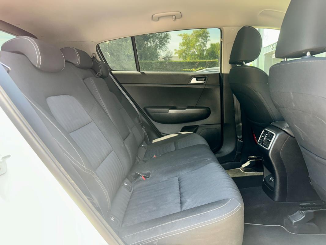 Kia Sportage BUSINESS 1.6 CRDi 136ch MHEV DCT7 4x2 Active Business -- Carplay/Andoid Auto Caméra de Recul