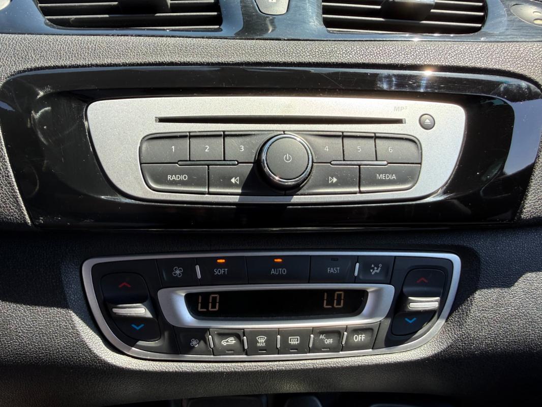 Renault Scenic III dCi 110 Energy eco2 Bose Edition