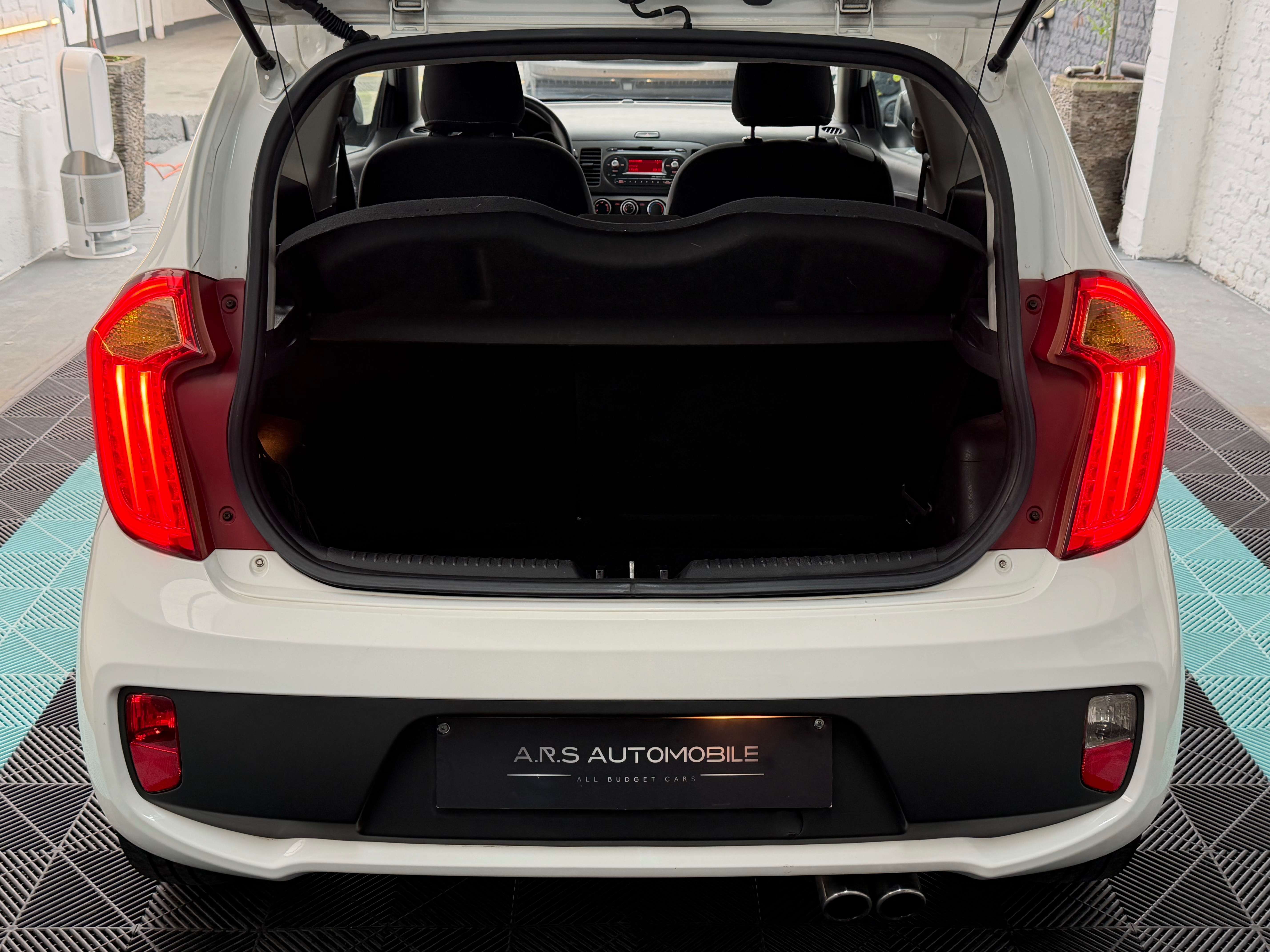 Kia Picanto 1.0i - Toit ouvrant - Etat neuve - Garantie 12 mois