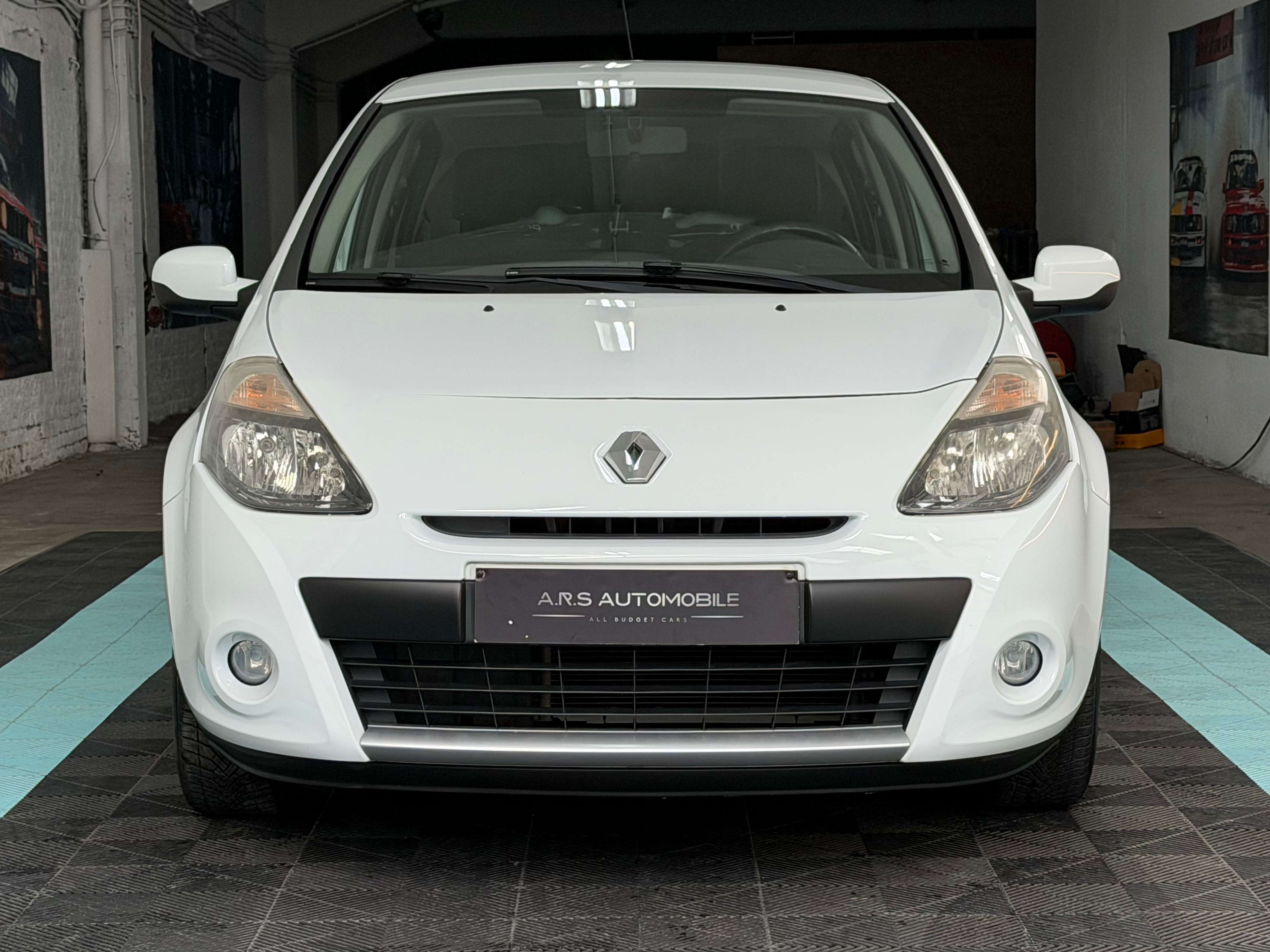 Renault Clio 1.2i - Airco - Jantes - Neuve - Garantie 12 mois