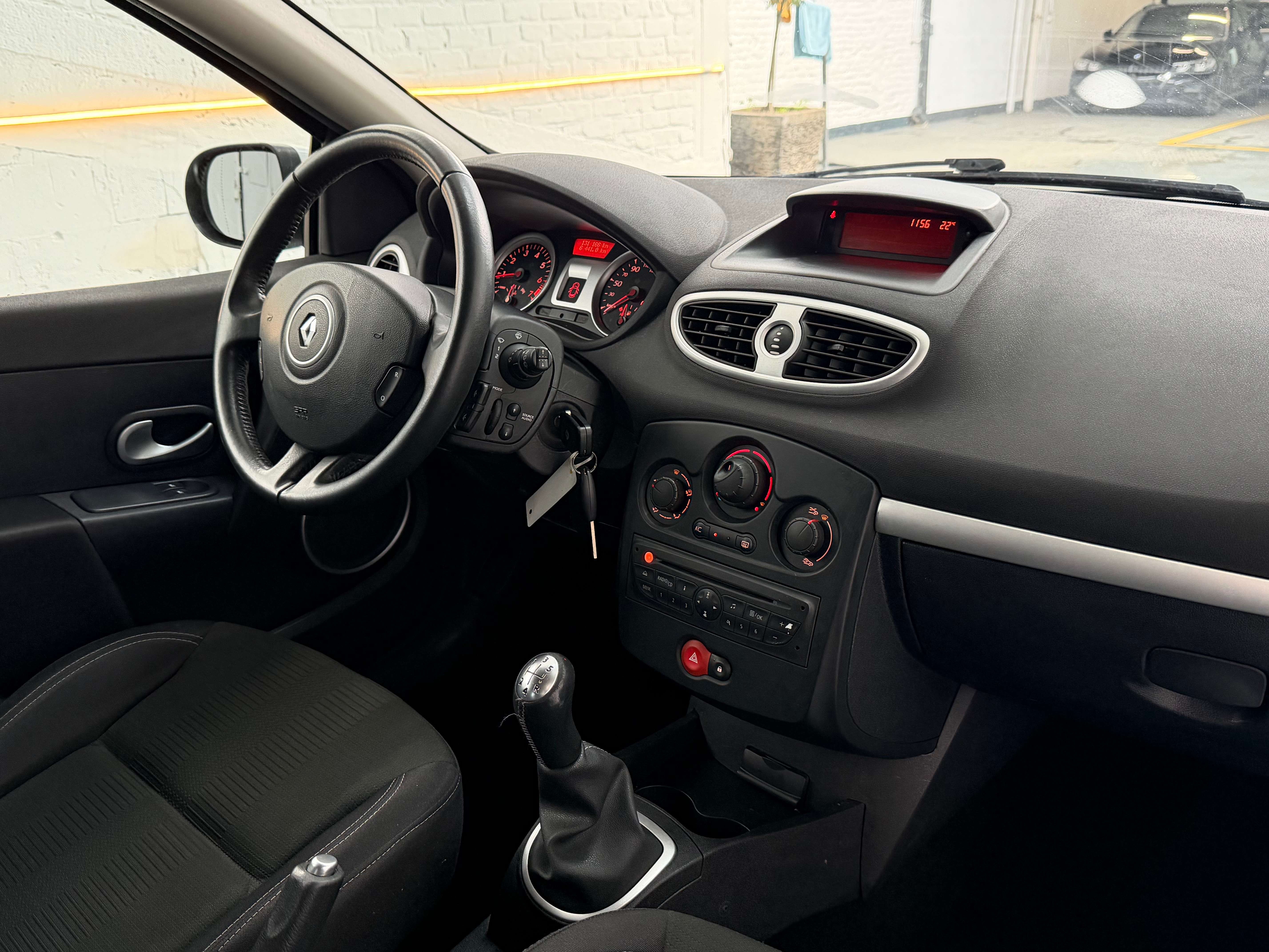 Renault Clio 1.2i - Airco - Jantes - Neuve - Garantie 12 mois