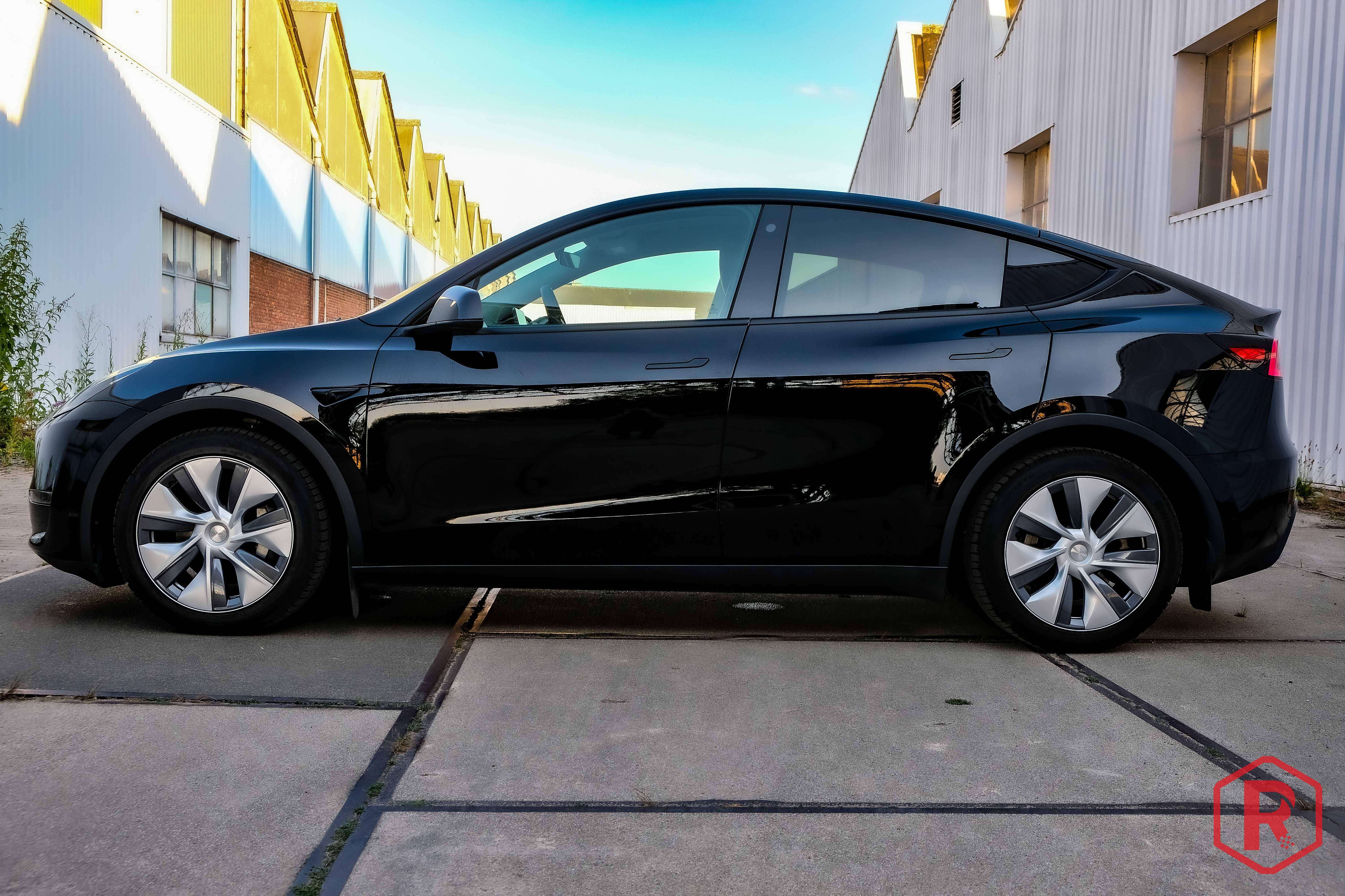 Tesla Model Y Long Range Dual Motor AWD Trekhaak Garantie