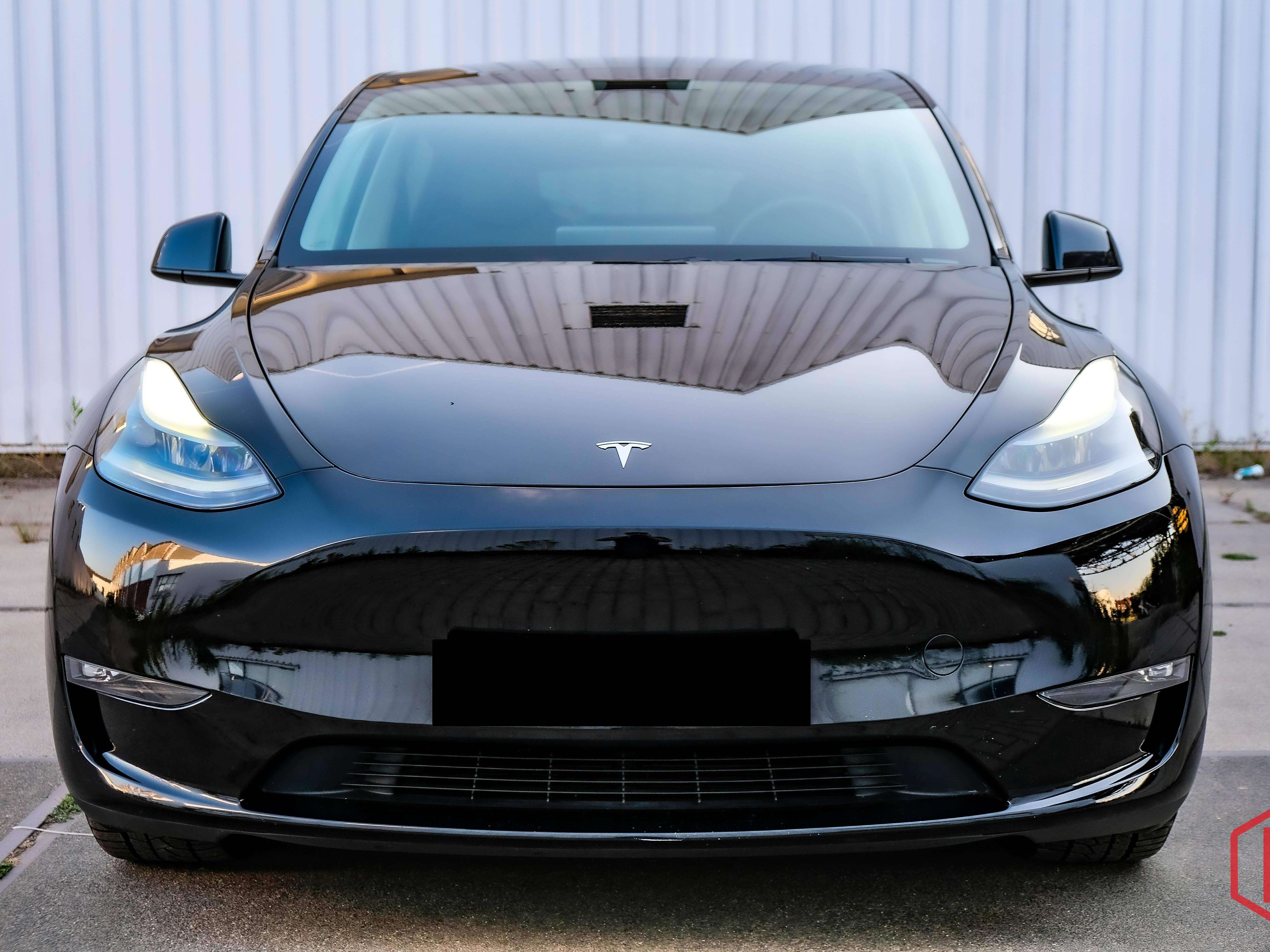 Tesla Model Y Long Range Dual Motor AWD Trekhaak Garantie