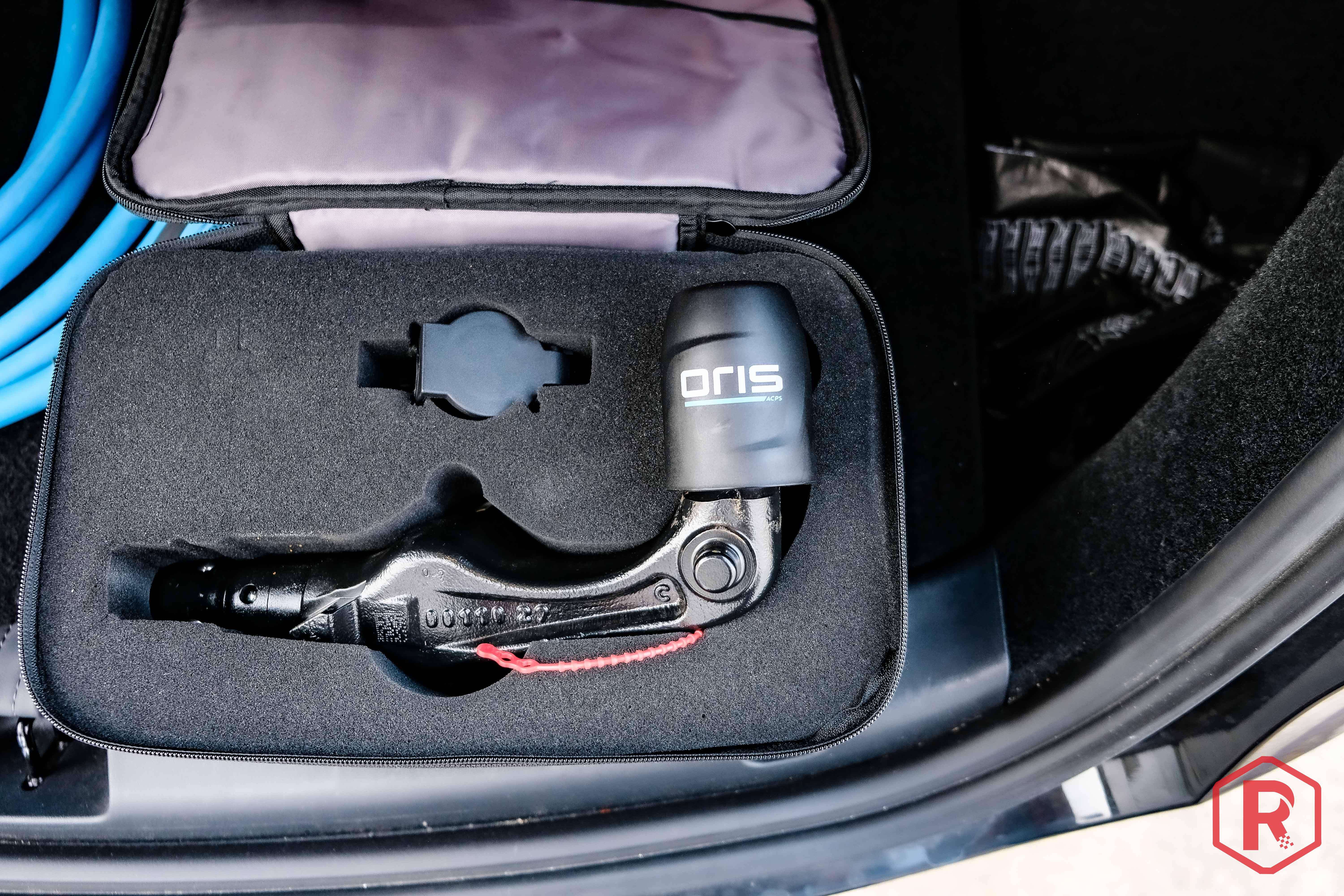 Tesla Model Y Long Range Dual Motor AWD Trekhaak Garantie