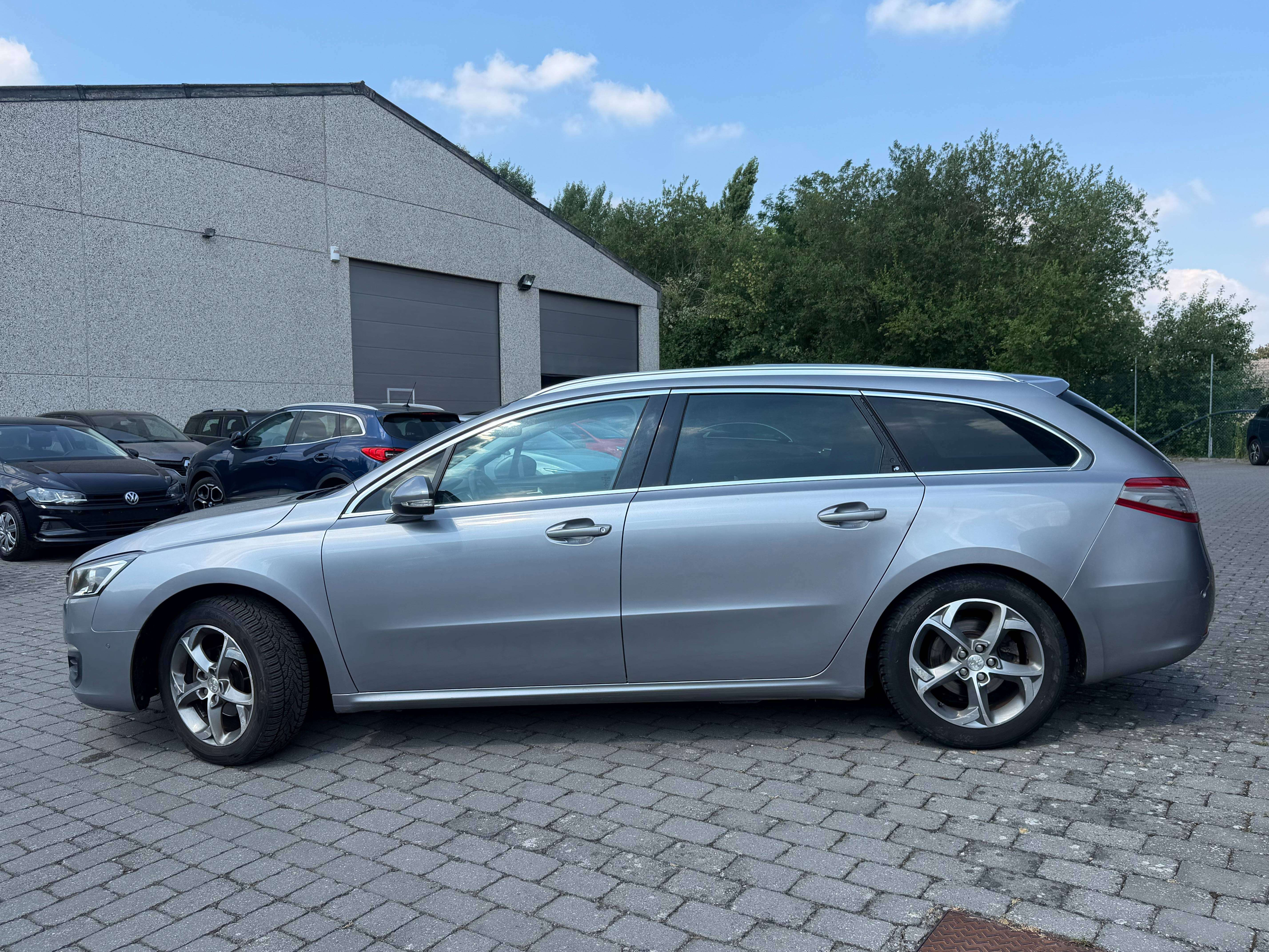 Peugeot 508 SW 1.6 BlueHDi, Toit Panoramique, GPS, Sièges en cuir