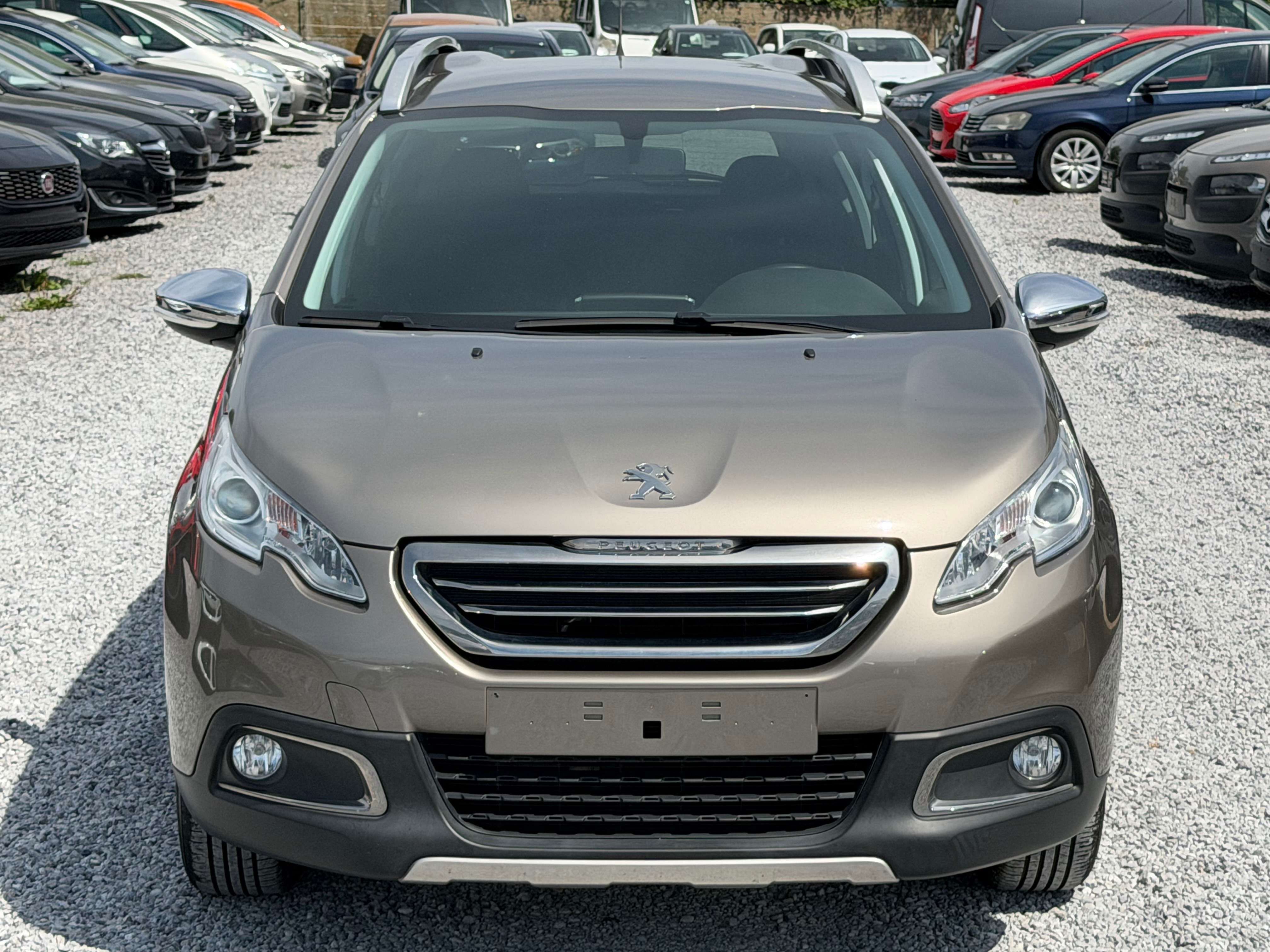 Peugeot 2008 1.2i - Navigation - 46.000km !!! - Euro 6b