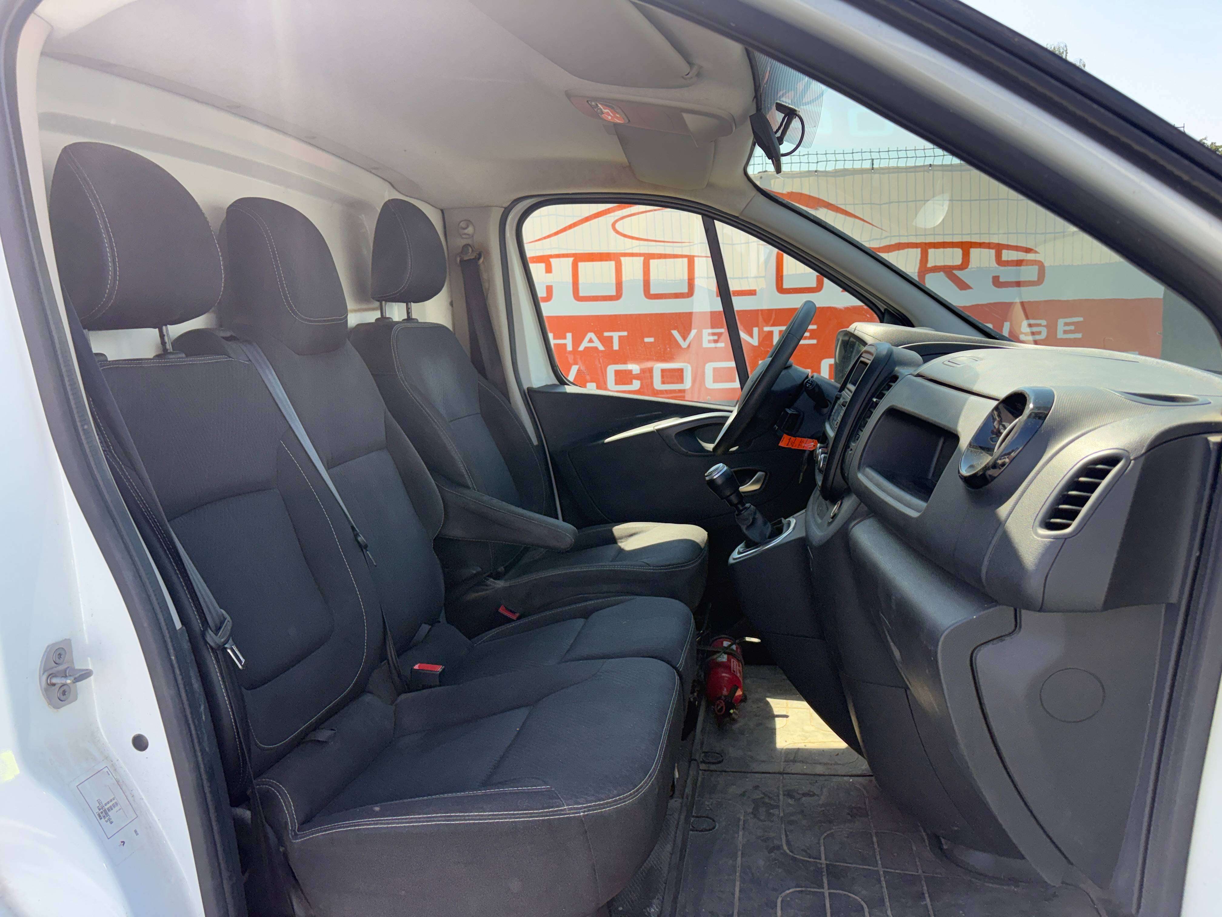 Renault Trafic 2.0 dCi 27 L1H1 Confort