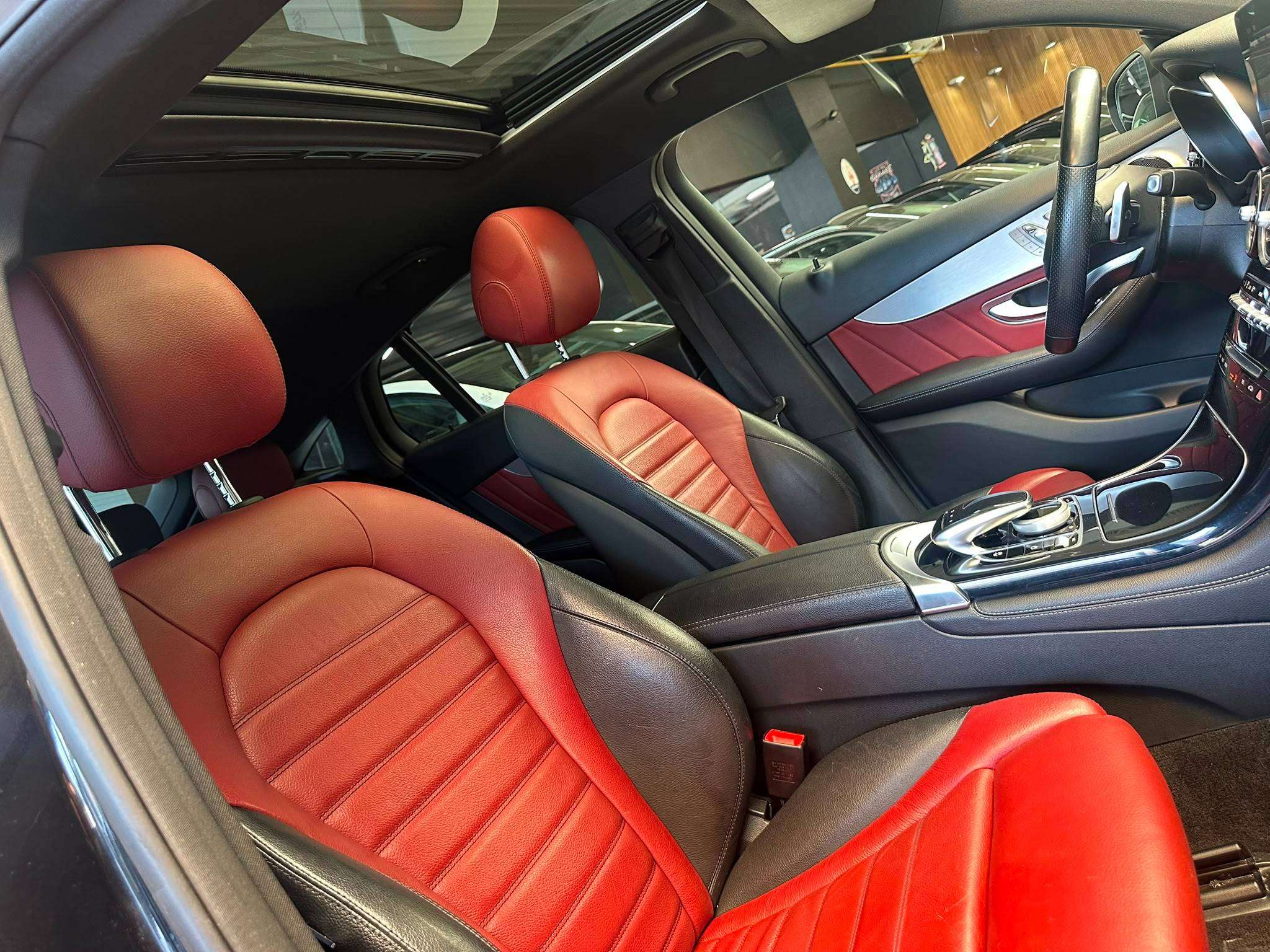 Mercedes-Benz GLC 250 d 4-Matic AMG Line Coupé Alu20"/OpenDak/Led/Leder/Cam360/MemoZet/VerwZet *1j garantie*