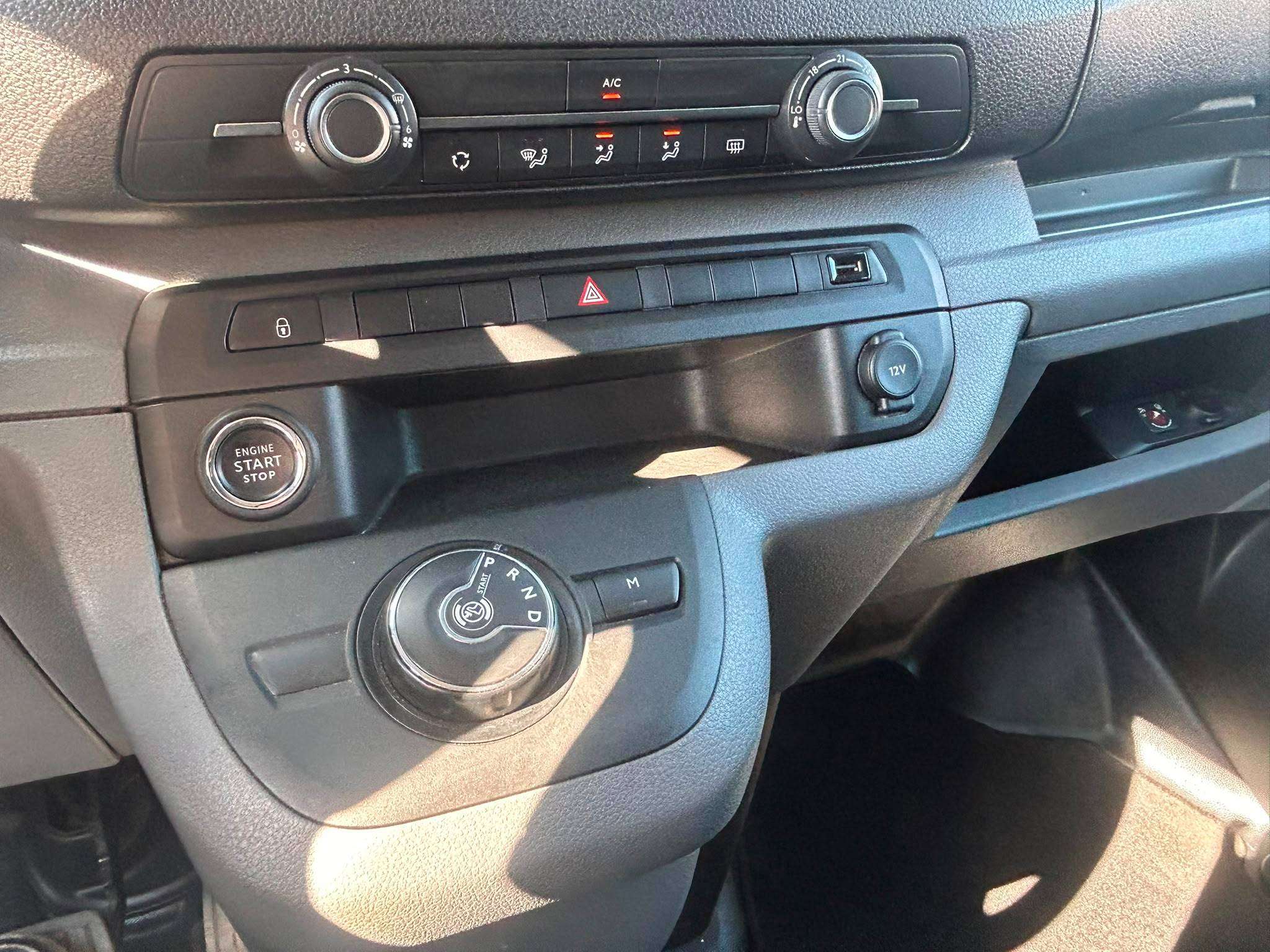 Toyota Proace Proace 2.0 D-4D DOUBLE CABINE  S/S/6 PLACES