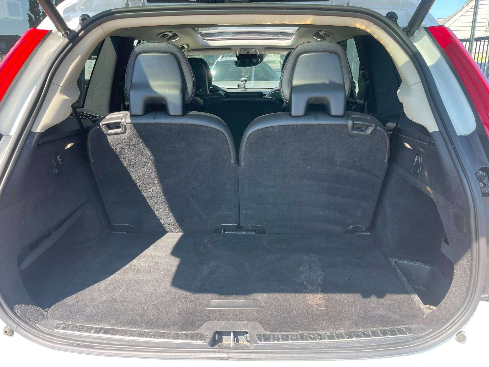 Volvo XC90 XC90 2.0 D5 4WD 7pl. Geartronic/PANO/XENON/LED/GPS