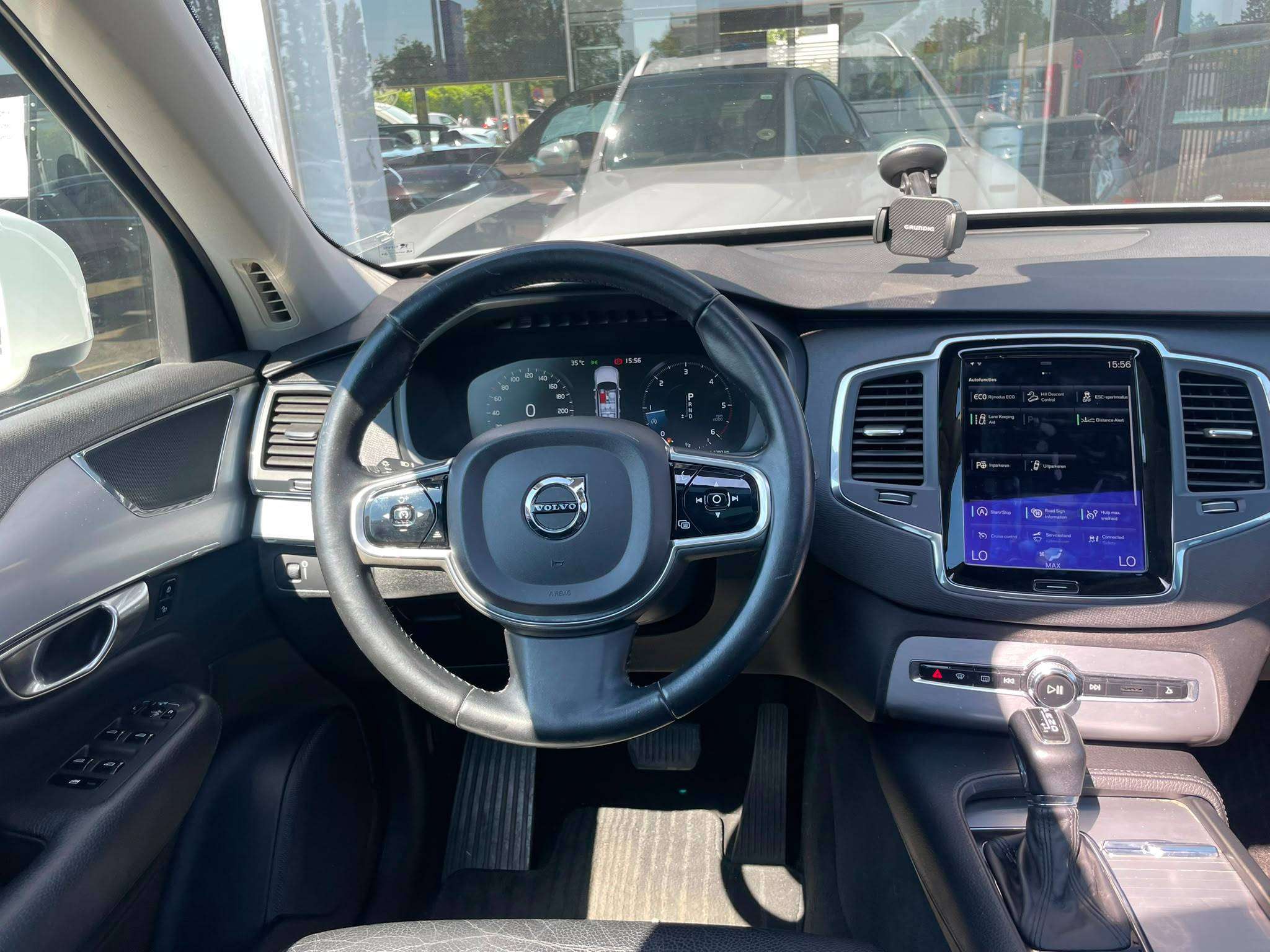Volvo XC90 XC90 2.0 D5 4WD 7pl. Geartronic/PANO/XENON/LED/GPS