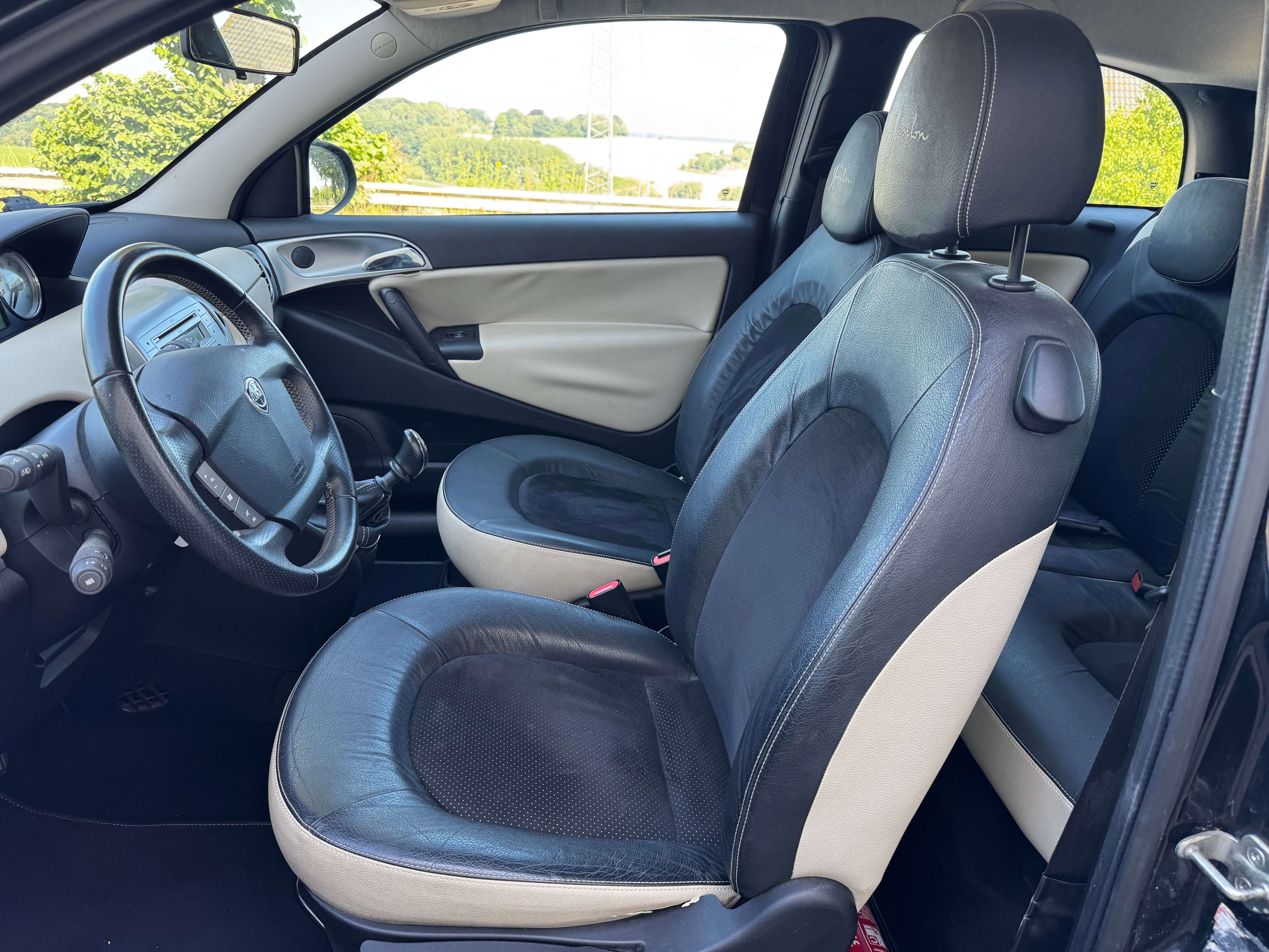Lancia Ypsilon Ypsilon 1.4i Limited Edition