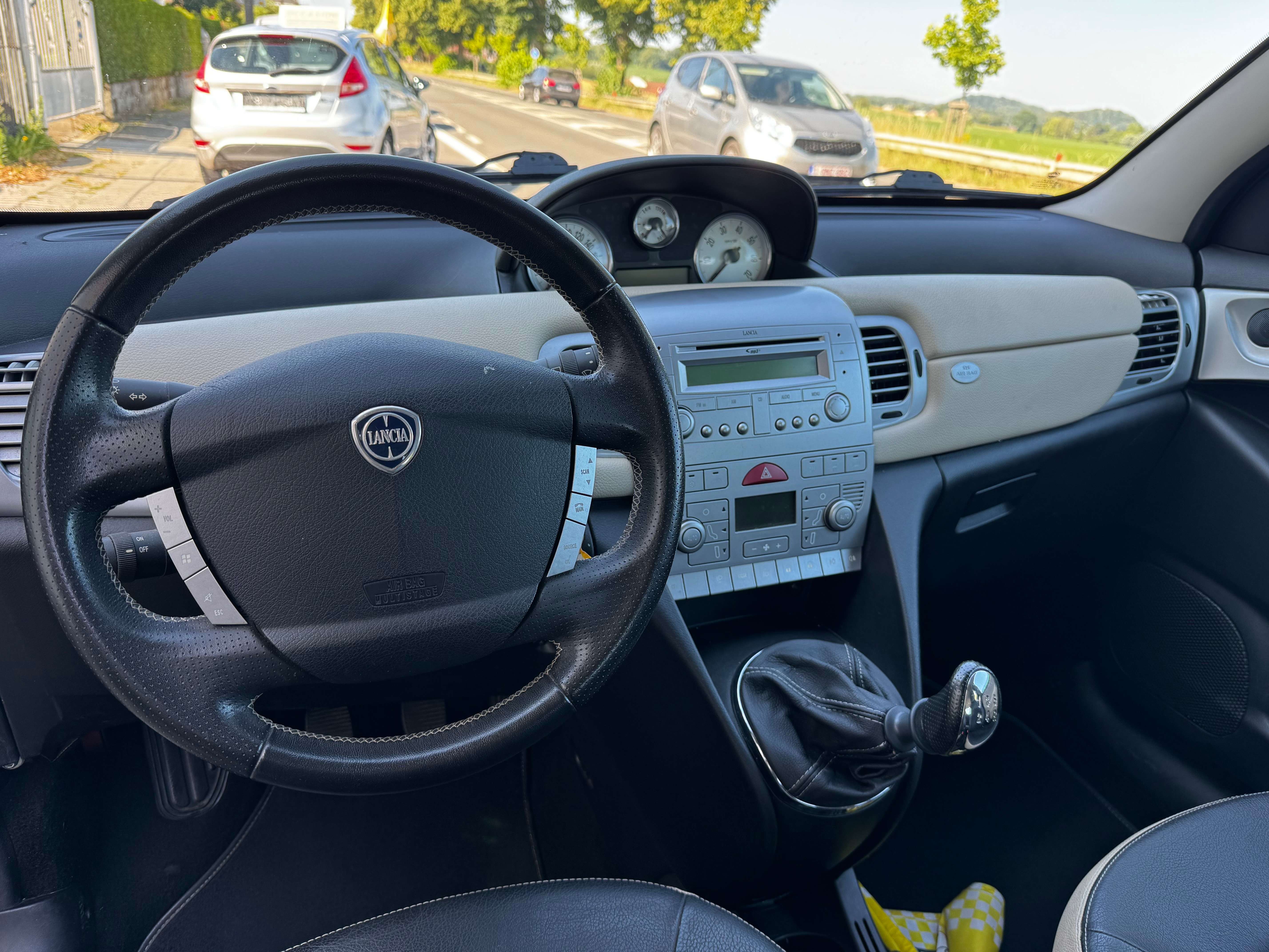 Lancia Ypsilon Ypsilon 1.4i Limited Edition