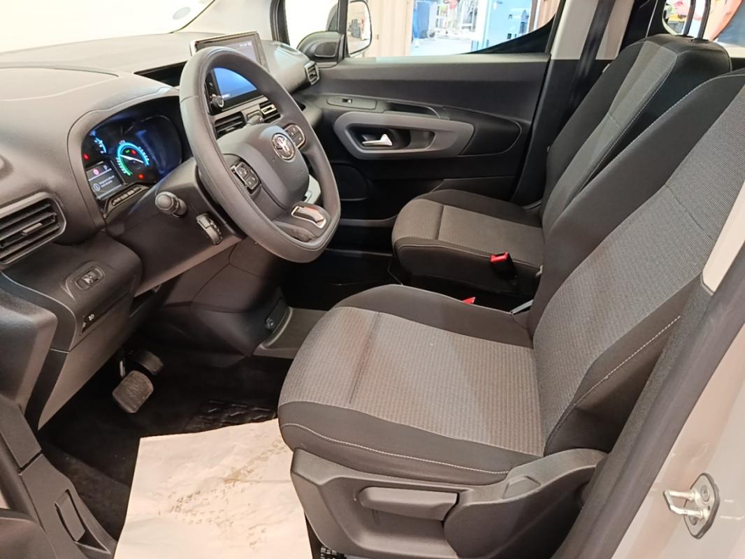 Toyota Proace City Verso ELECTRIC MEDIUM 50KWH DYNAMIC