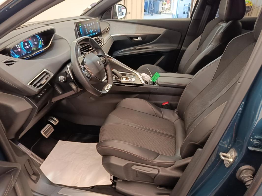 Peugeot 3008 II 1.6 HYBRID 225 E-EAT8 GT