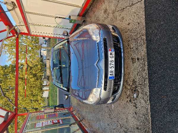 Citroen C5 II 1.6 HDI 110 FAP ATTRACTION