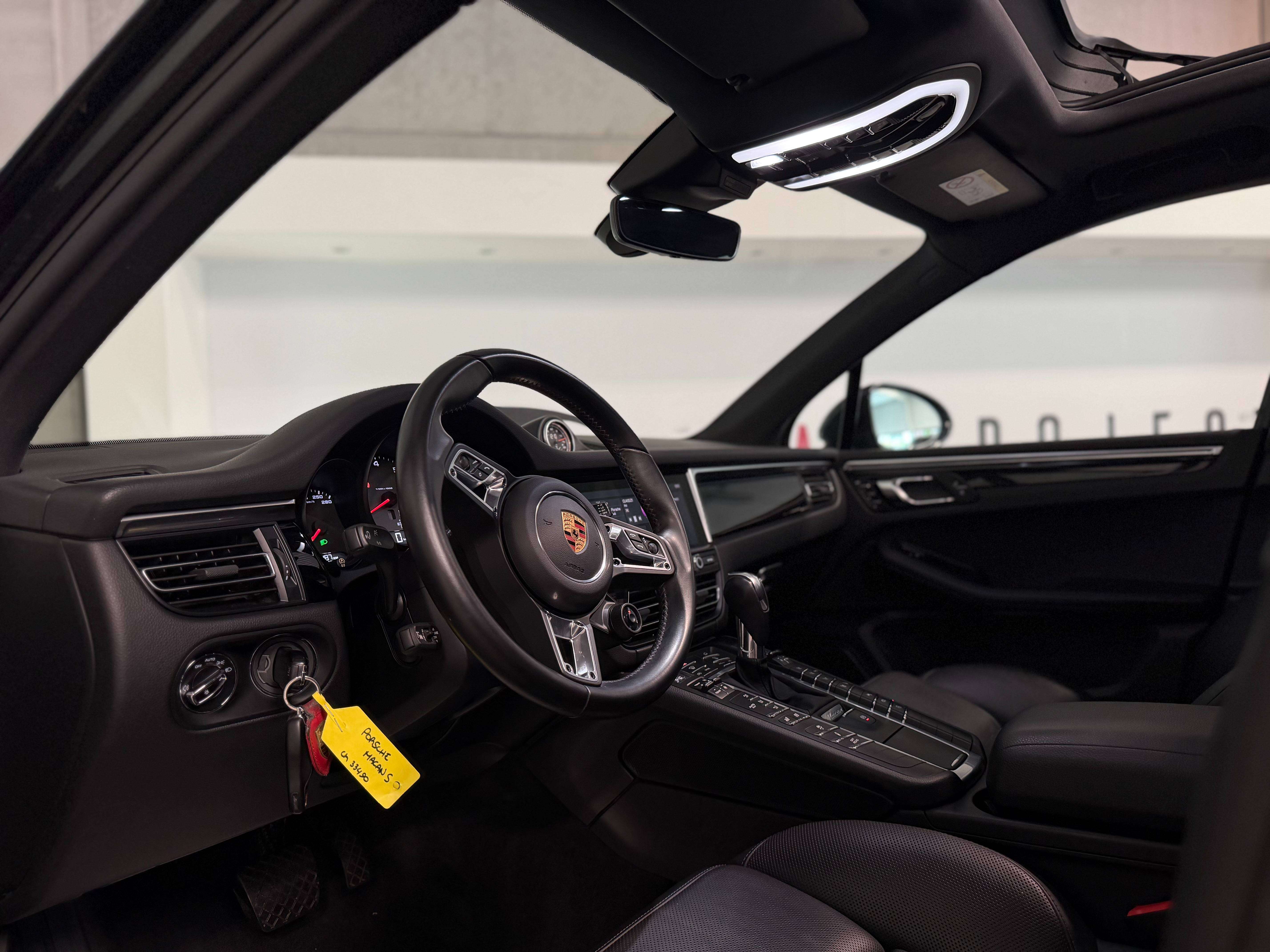 Porsche Macan S 3.0 V6 Bi-Turbo PDK, CHRONO Pack, Toit Ouvrant, Sièges Full, 360 Camera