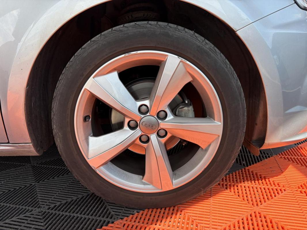 Audi A1 1.0 TFSI ultra - 95 BERLINE Ambiente PHASE 2