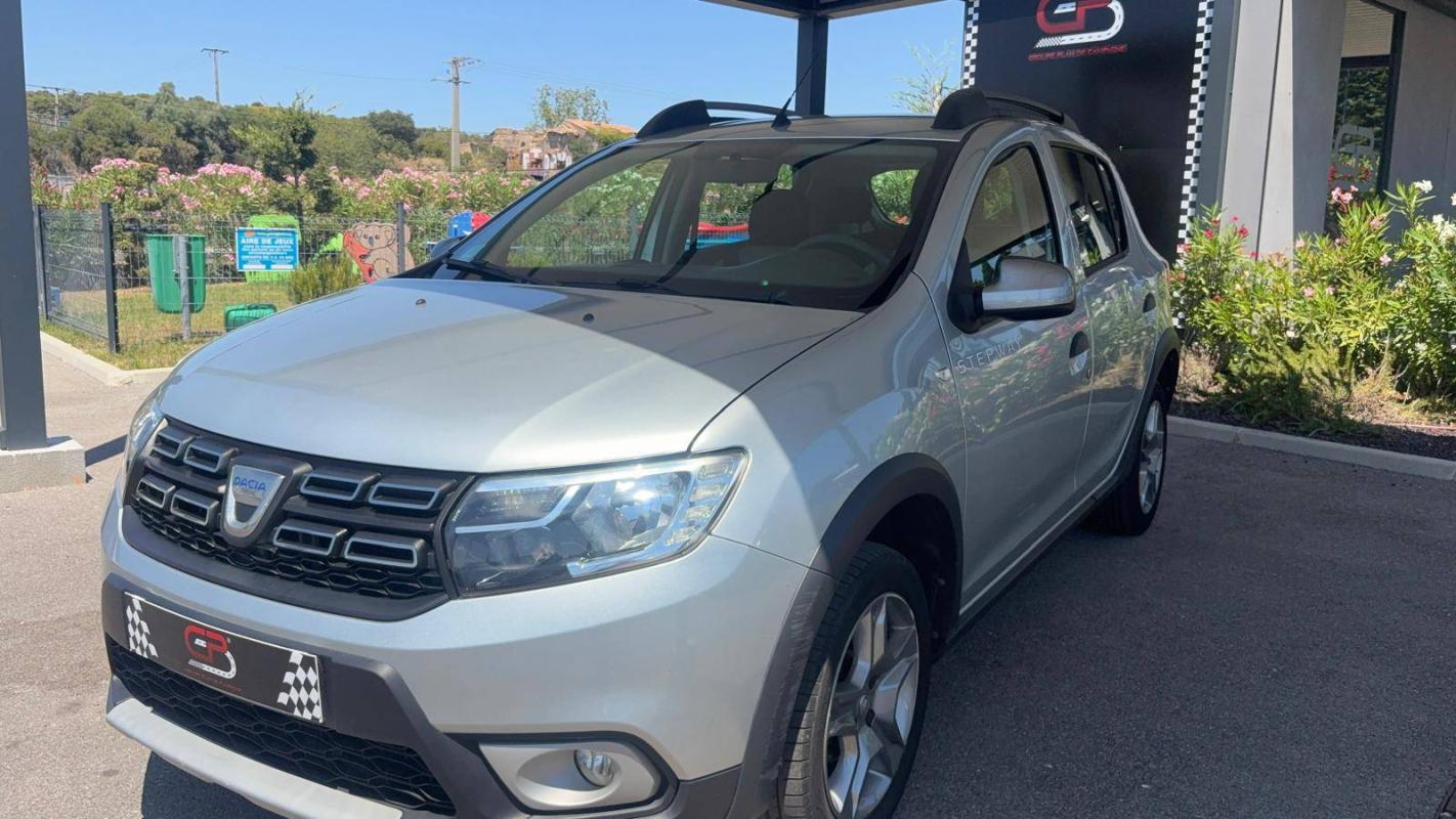 Dacia Sandero SCe 75 Urban Stepway thumbnail