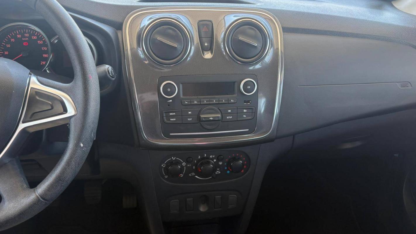 Dacia Sandero SCe 75 Urban Stepway thumbnail