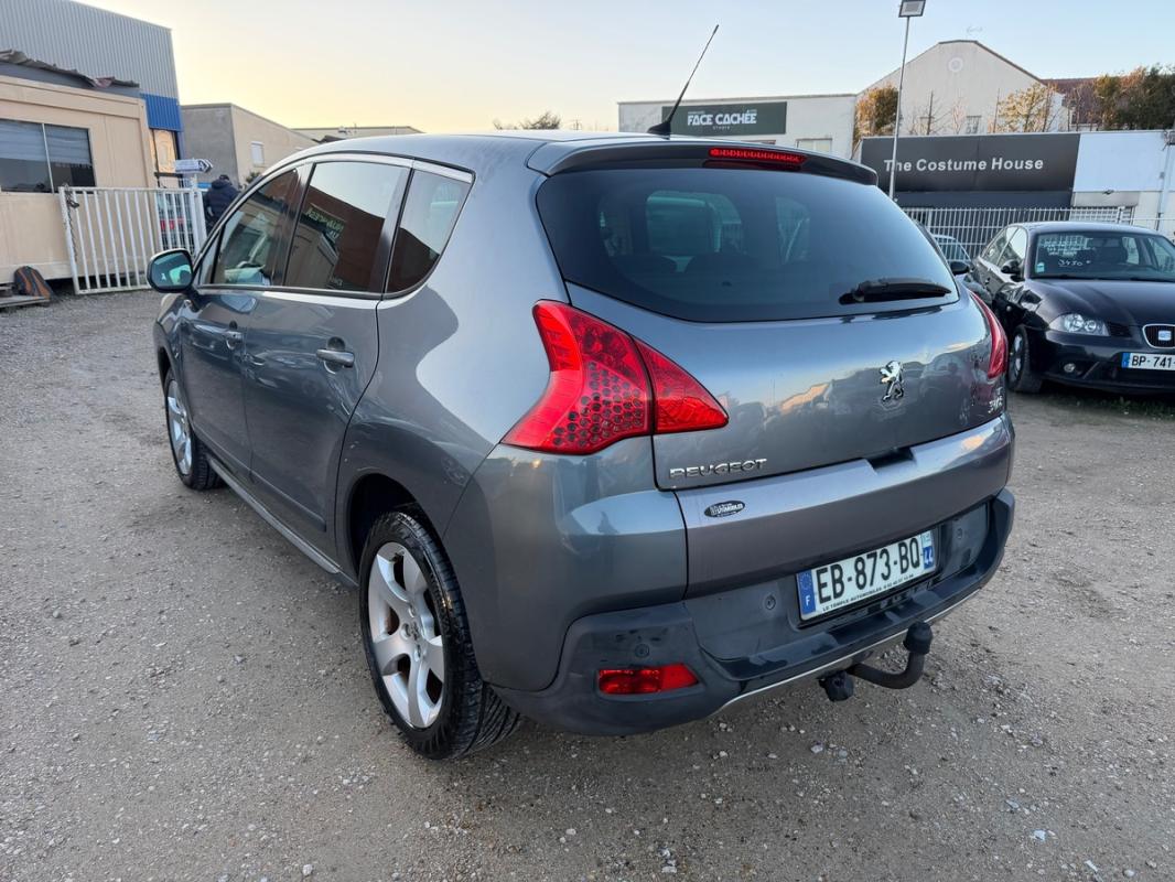 Peugeot 3008 1.6 HDI 112CH BOITE AUTOMATIQUE BON ETAT OK