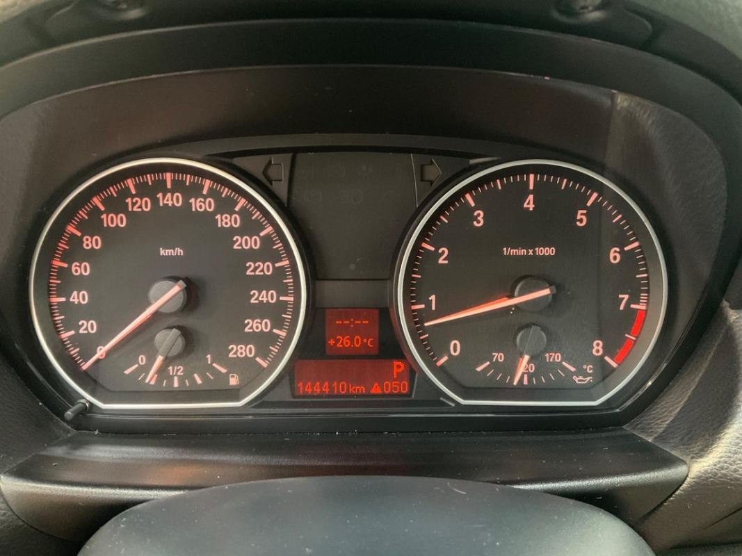 Bmw Serie 1 E87 LCI 130i 265 ch Sport Design A