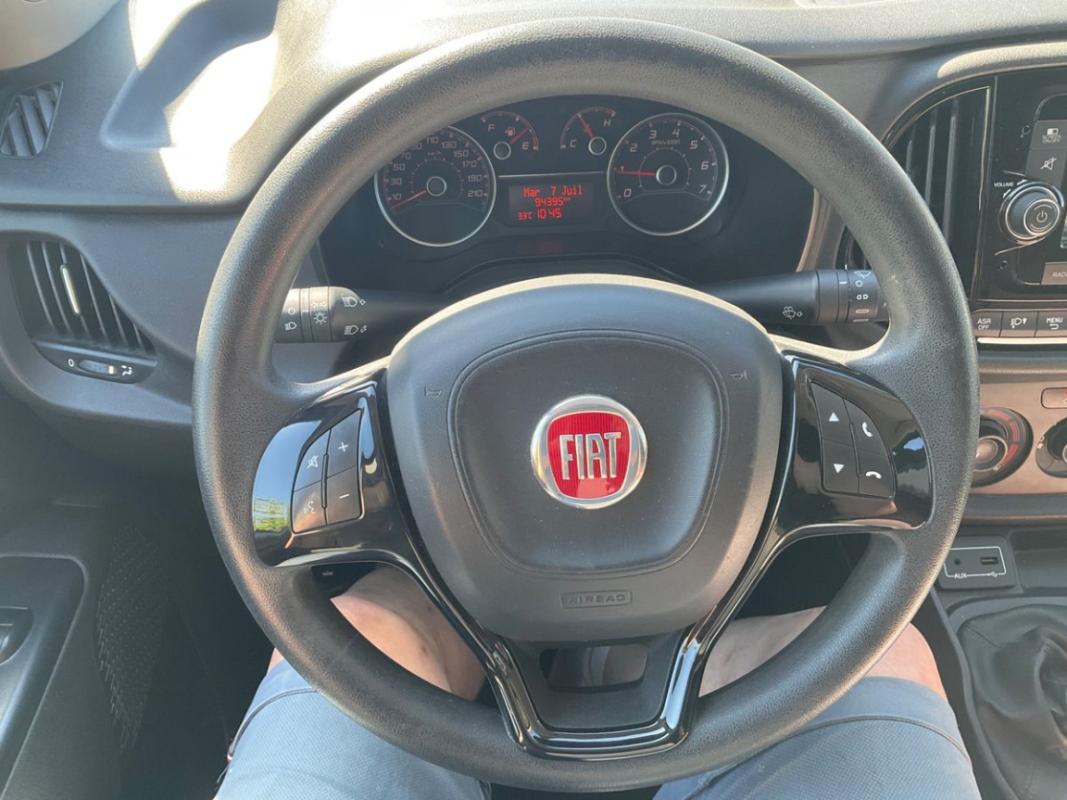 Fiat Doblo CARGO 1.6 MULTIJET 105 PACK PROFESSIONAL NAV 3 PLACES