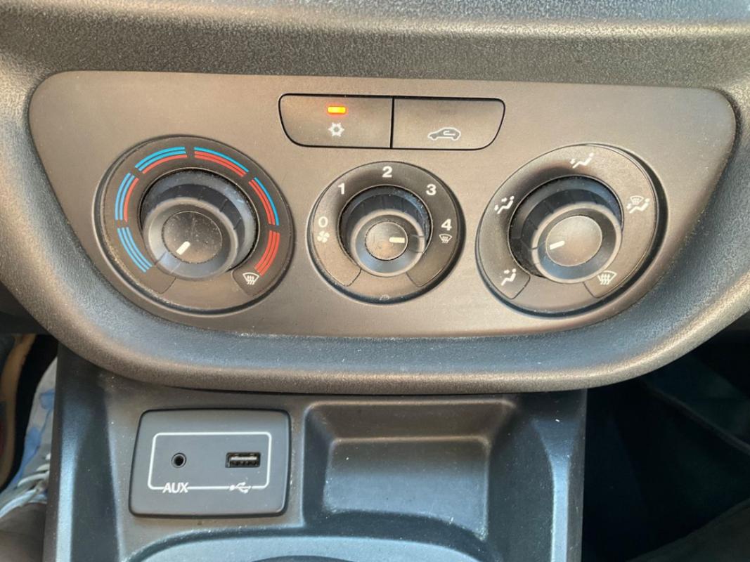 Fiat Doblo CARGO 1.6 MULTIJET 105 PACK PROFESSIONAL NAV 3 PLACES