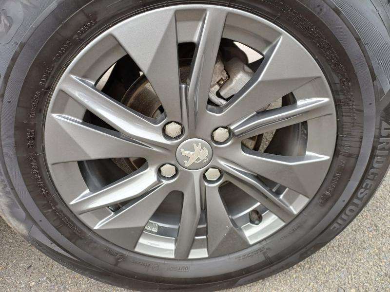Peugeot 2008 STYLE ES 130 AUTO