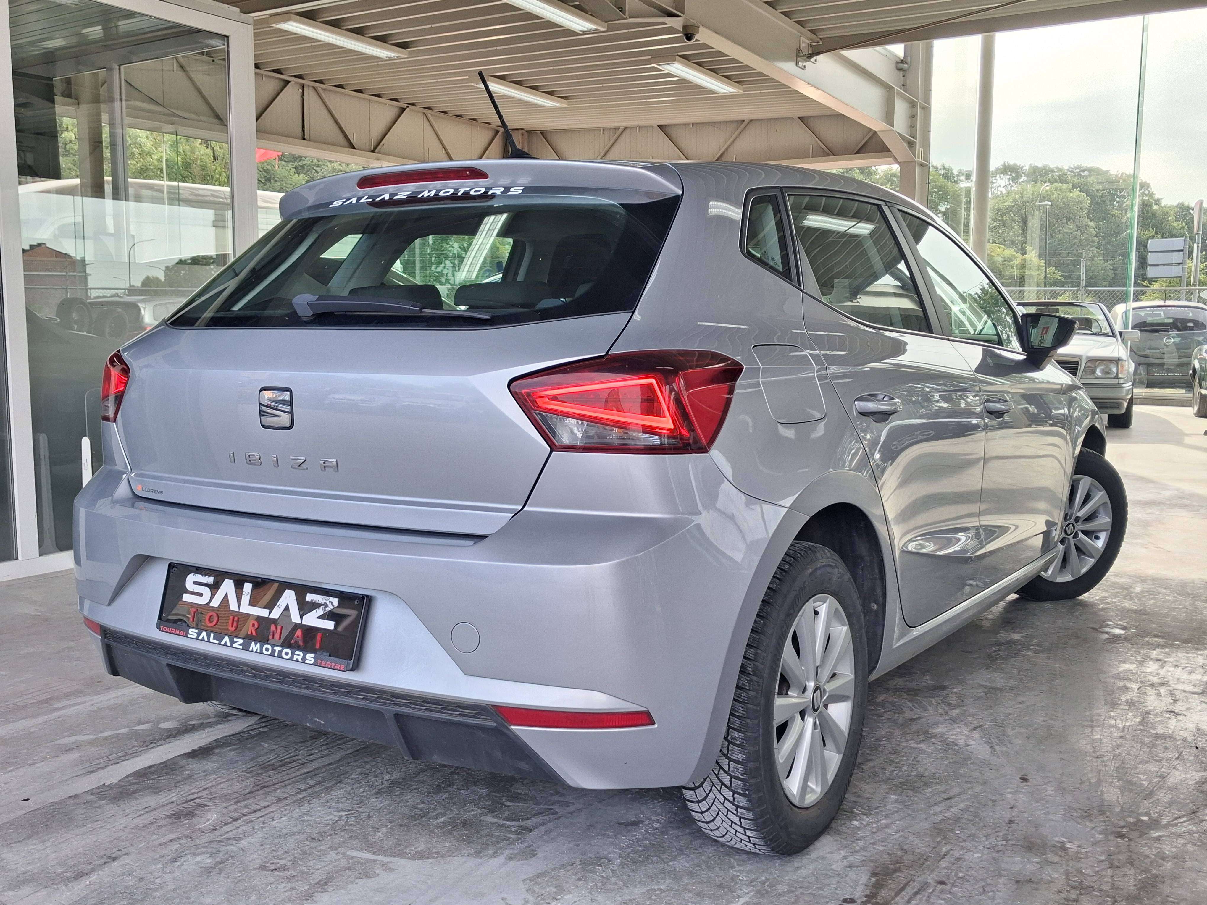 SEAT Ibiza Ibiza 1.0i MPI Style / LIMITEUR / BLUETOOTH / CLIMAT / GARANTIE