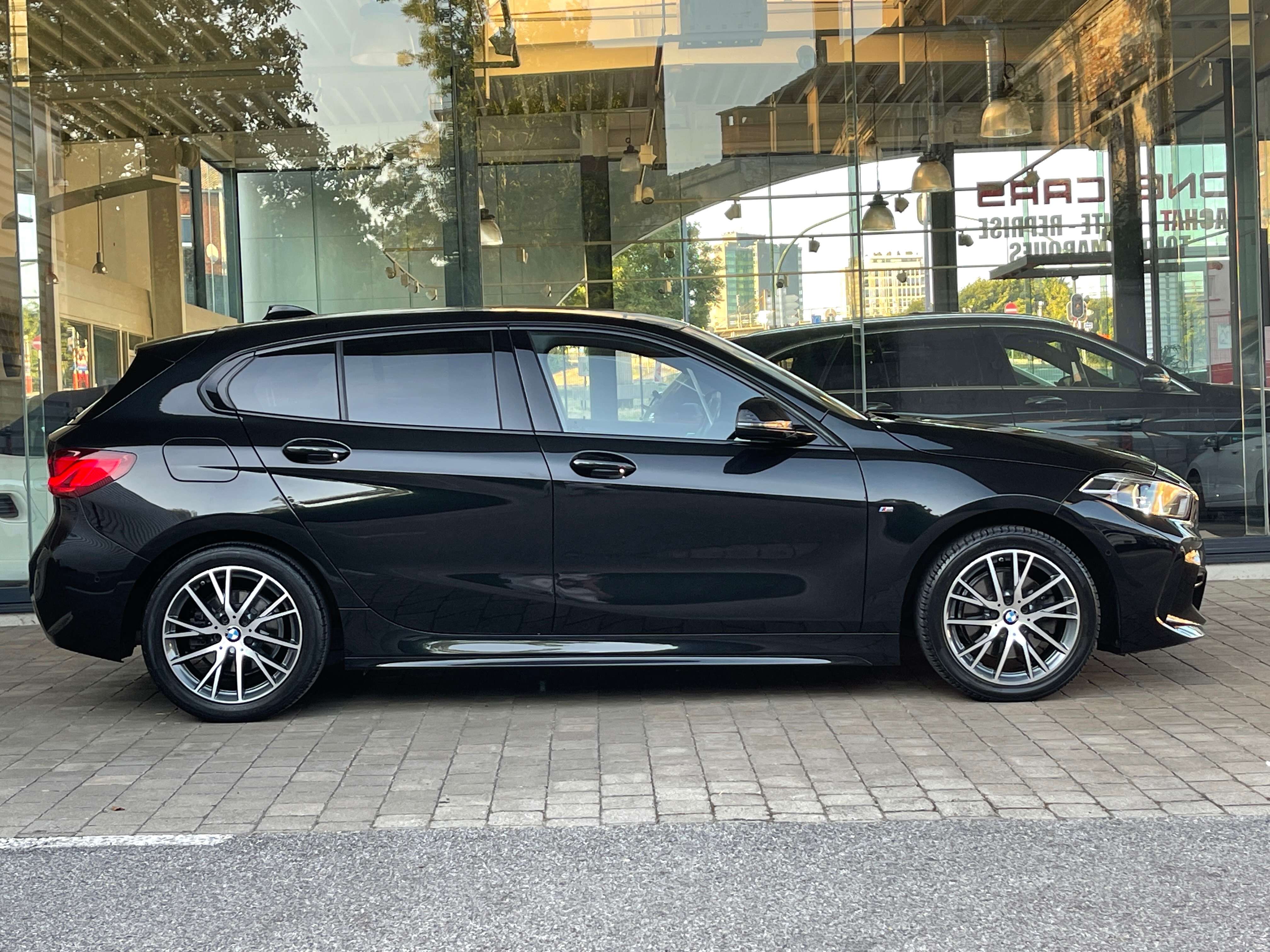 BMW 116 iA "PACK M" CAMERA-CARPLAY-COCKPIT-BIXENON-CUIR-GPS-GAR 12MOIS