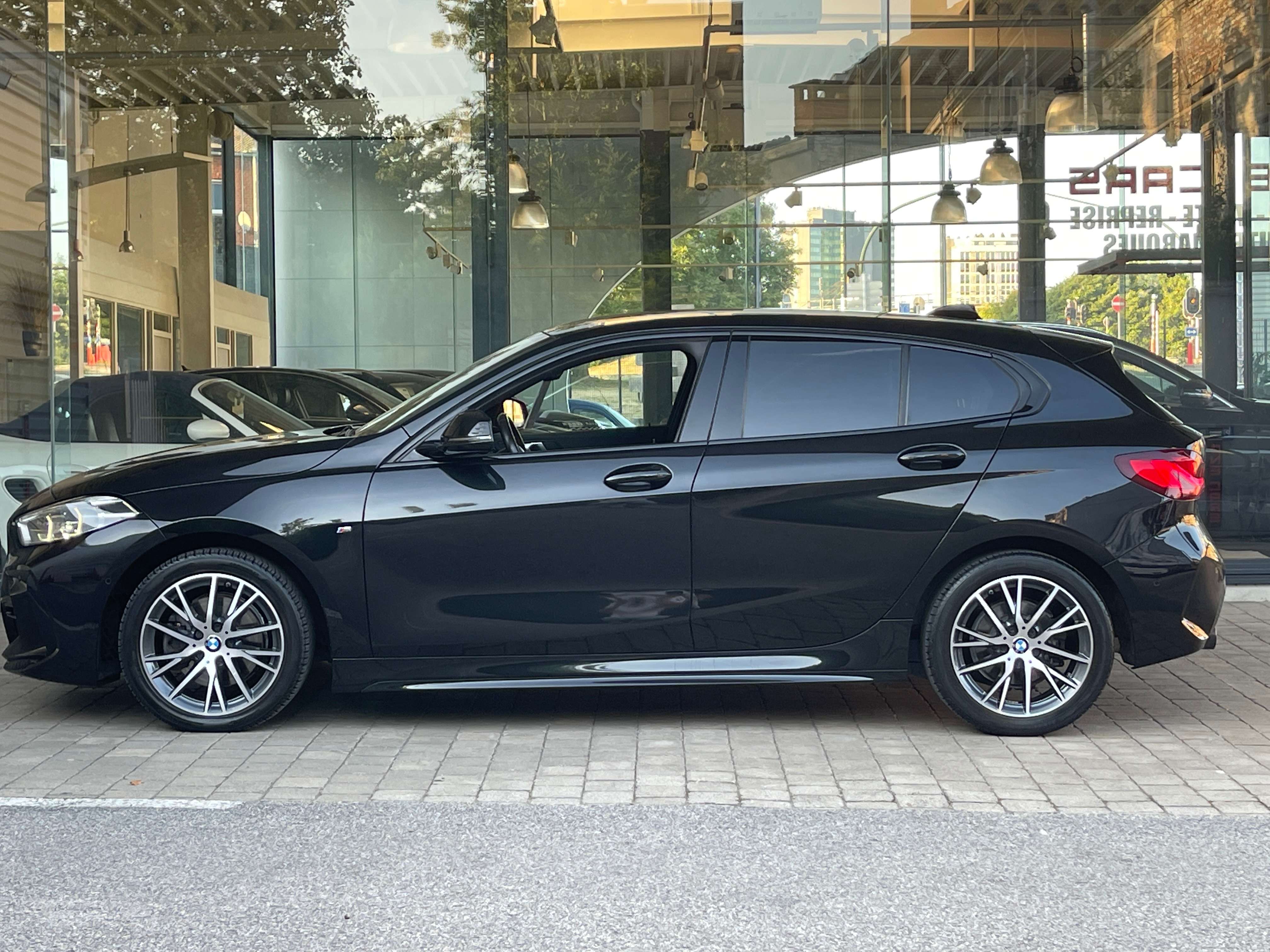 BMW 116 iA "PACK M" CAMERA-CARPLAY-COCKPIT-BIXENON-CUIR-GPS-GAR 12MOIS