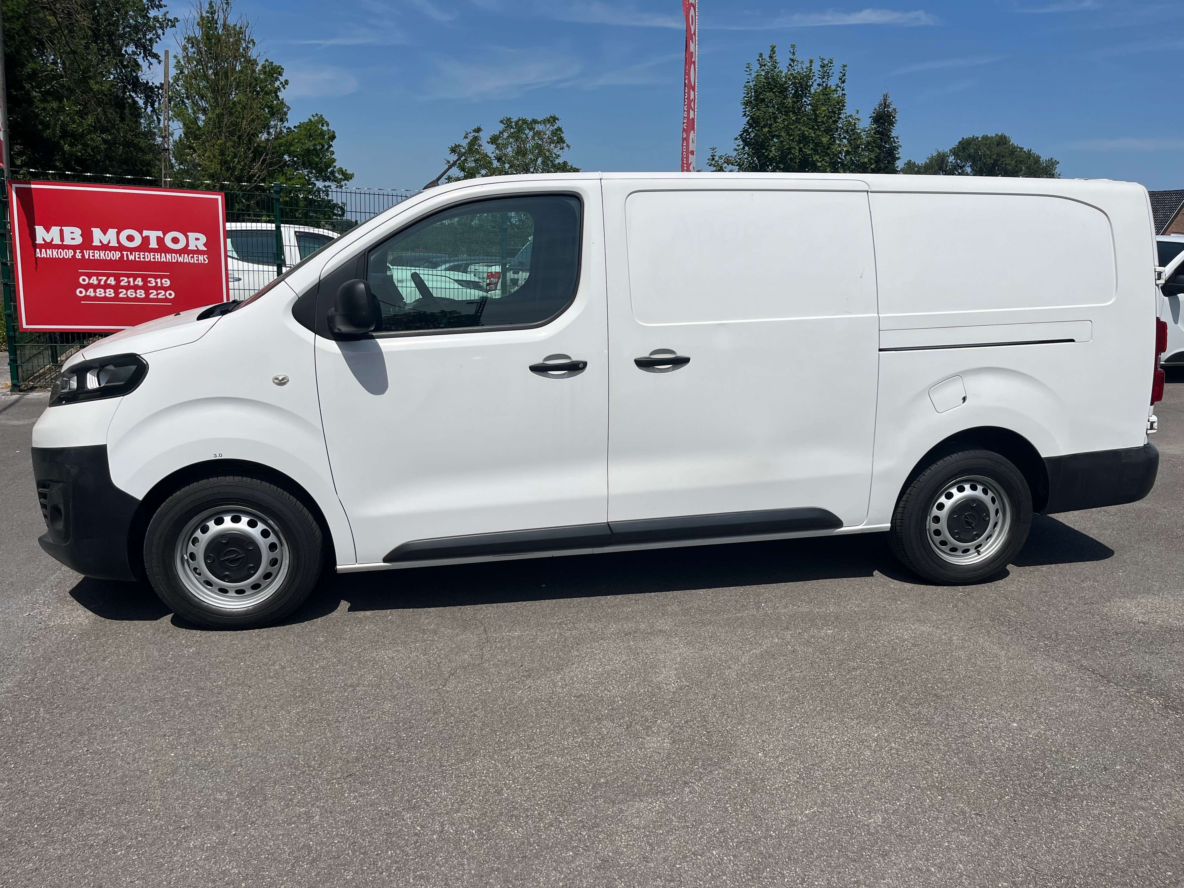 Opel Vivaro L3H1-AIRCO- DB DEUREN-PORTES -13.180€+BTW+TVA