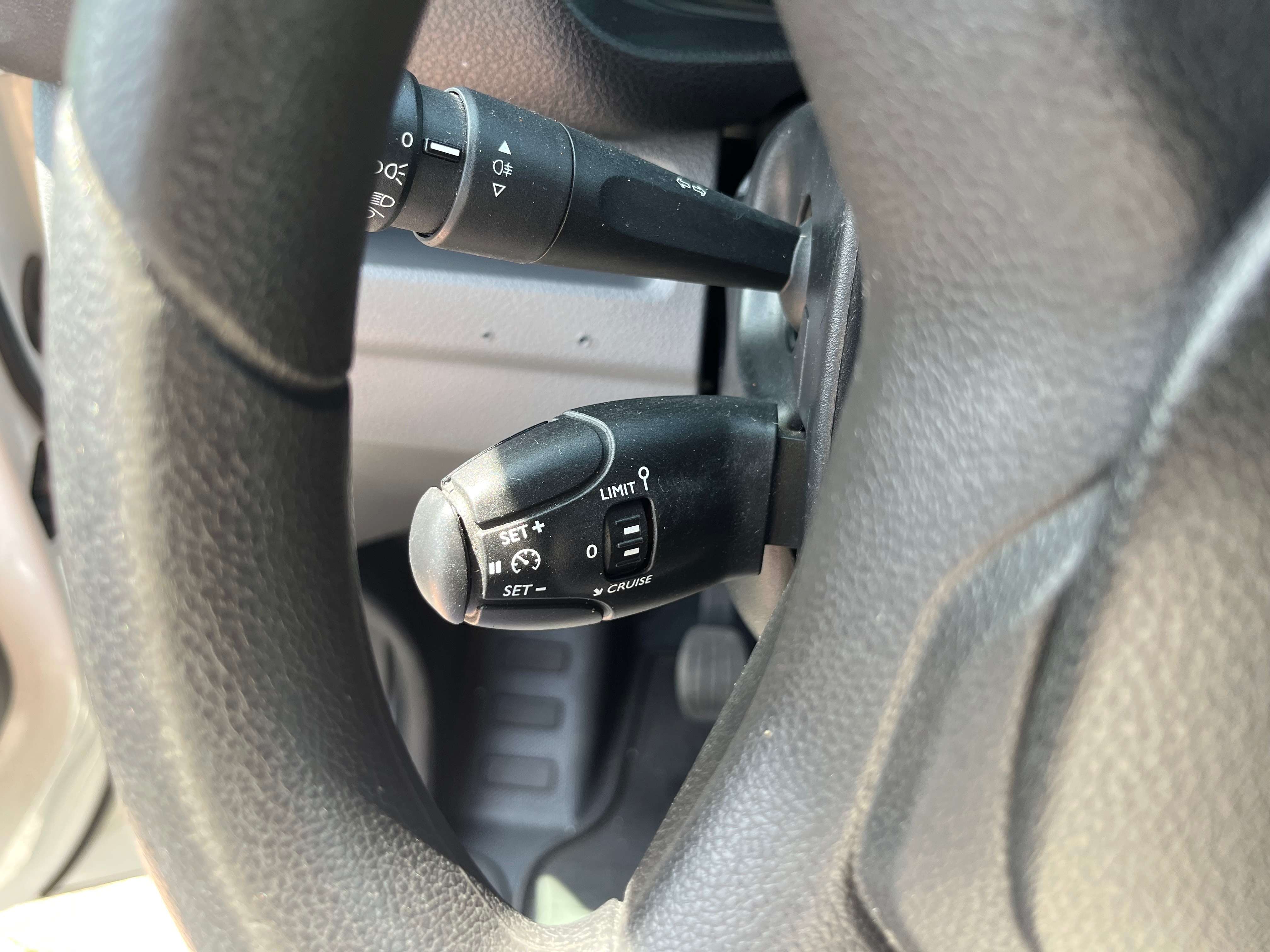Opel Vivaro L3H1-AIRCO- DB DEUREN-PORTES -13.180€+BTW+TVA