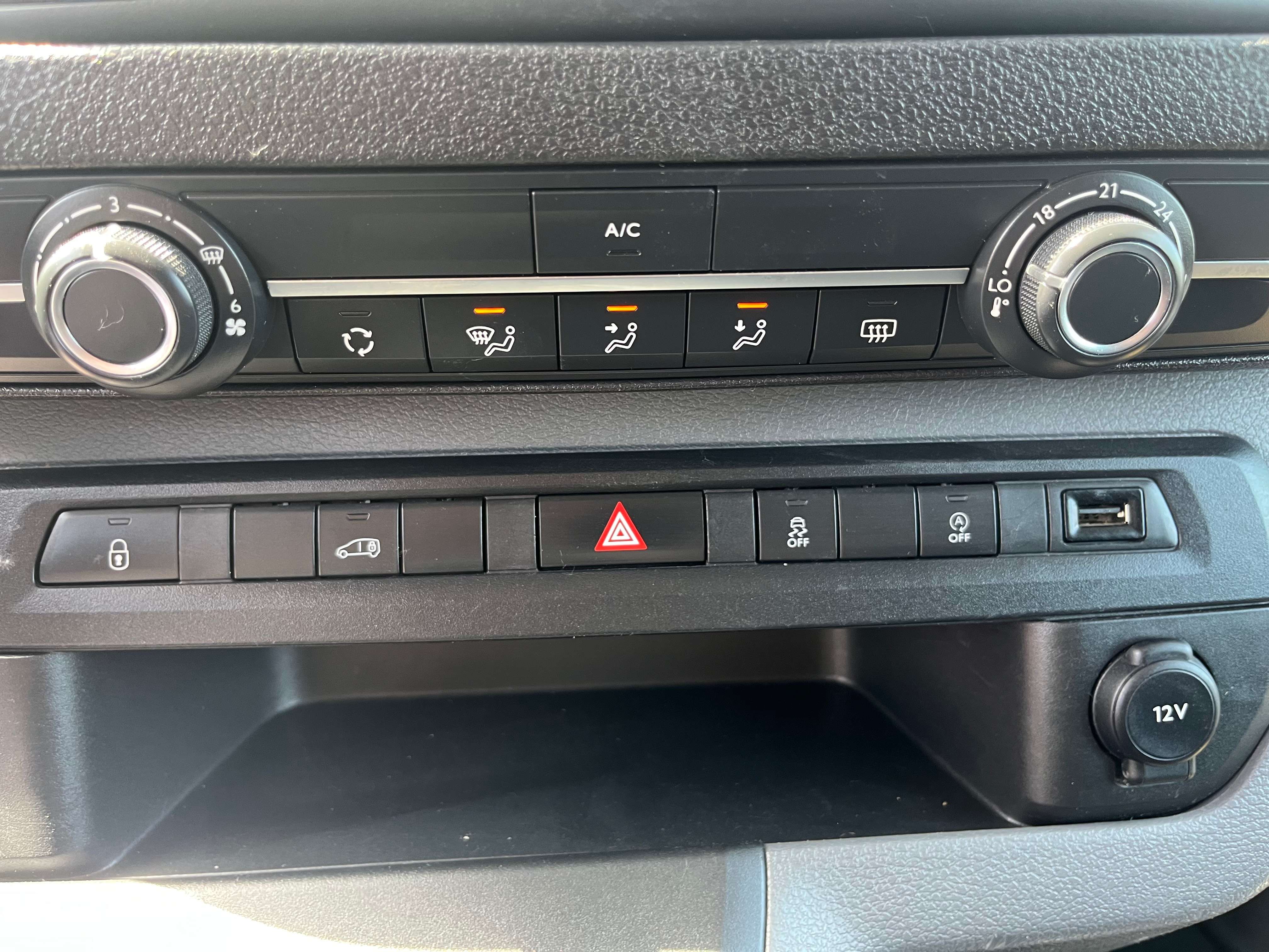 Opel Vivaro L3H1-AIRCO- DB DEUREN-PORTES -13.180€+BTW+TVA