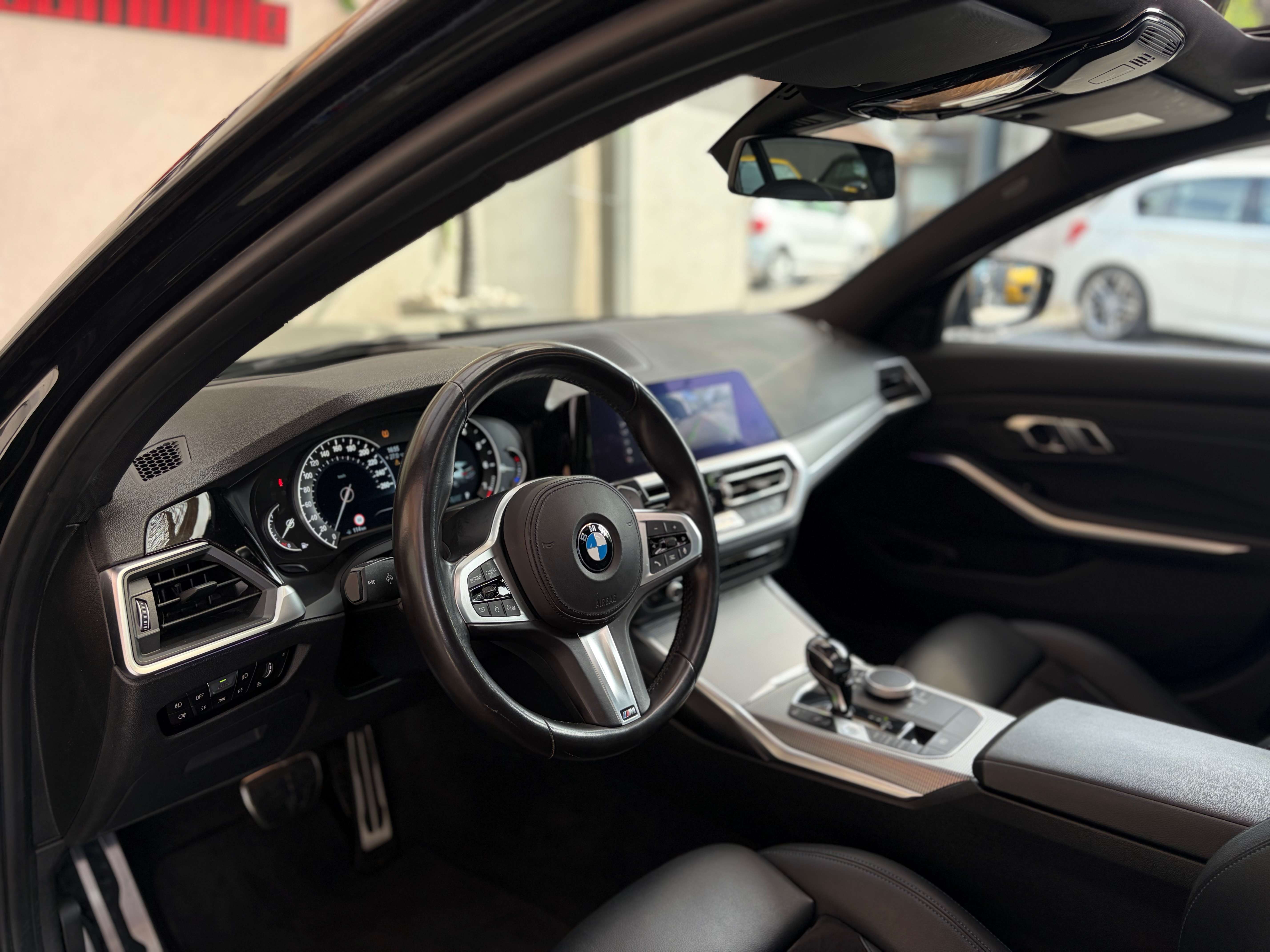 BMW 320 BMW 320iAS Touring pack M