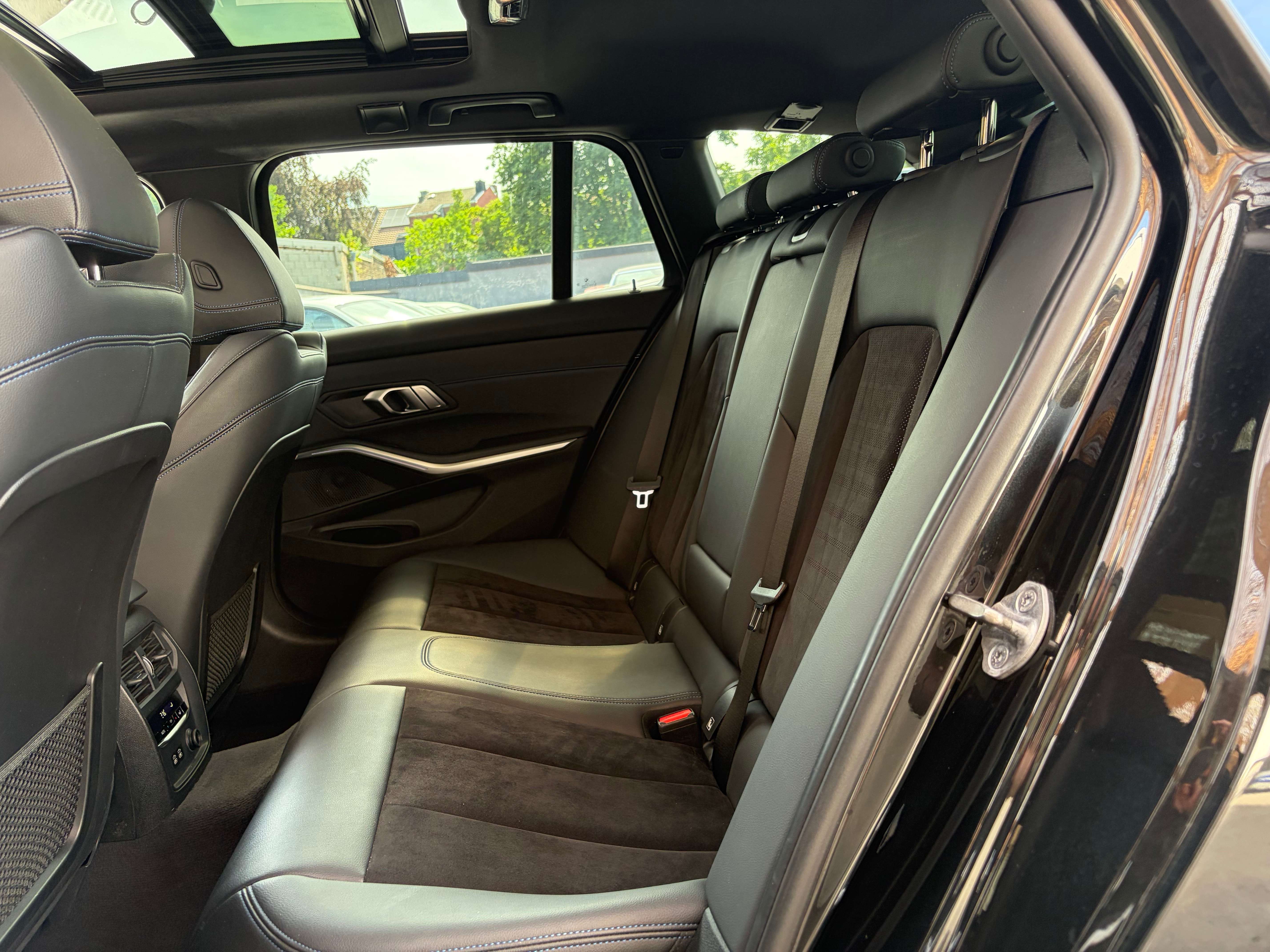 BMW 320 BMW 320iAS Touring pack M