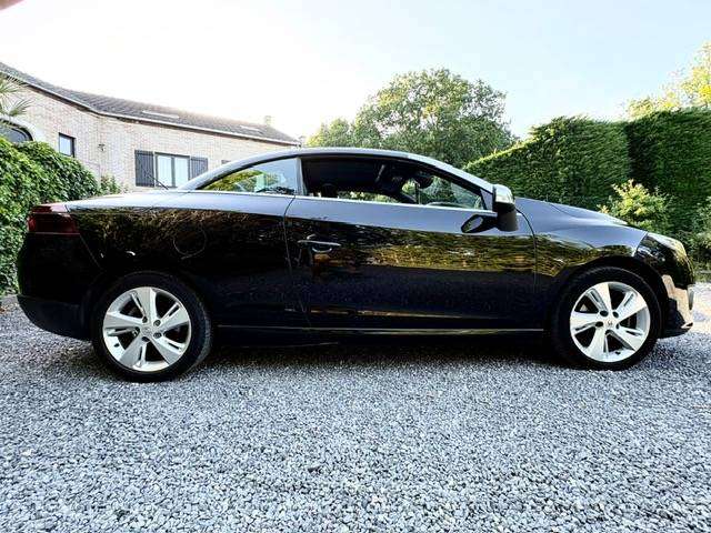 Renault Megane CC 1.2 TCe - NAVI - A/C - CAPTEUR DE RECULE - BLTH/AUX