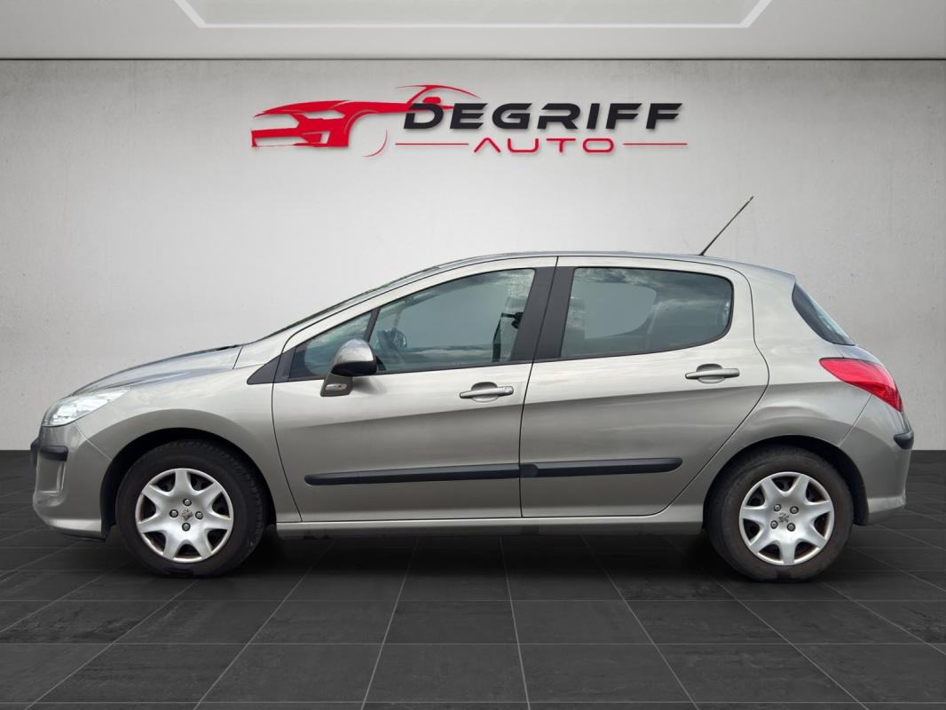 Peugeot 308 1.6 HDi 92ch FAP BLUE LION Pack Limited