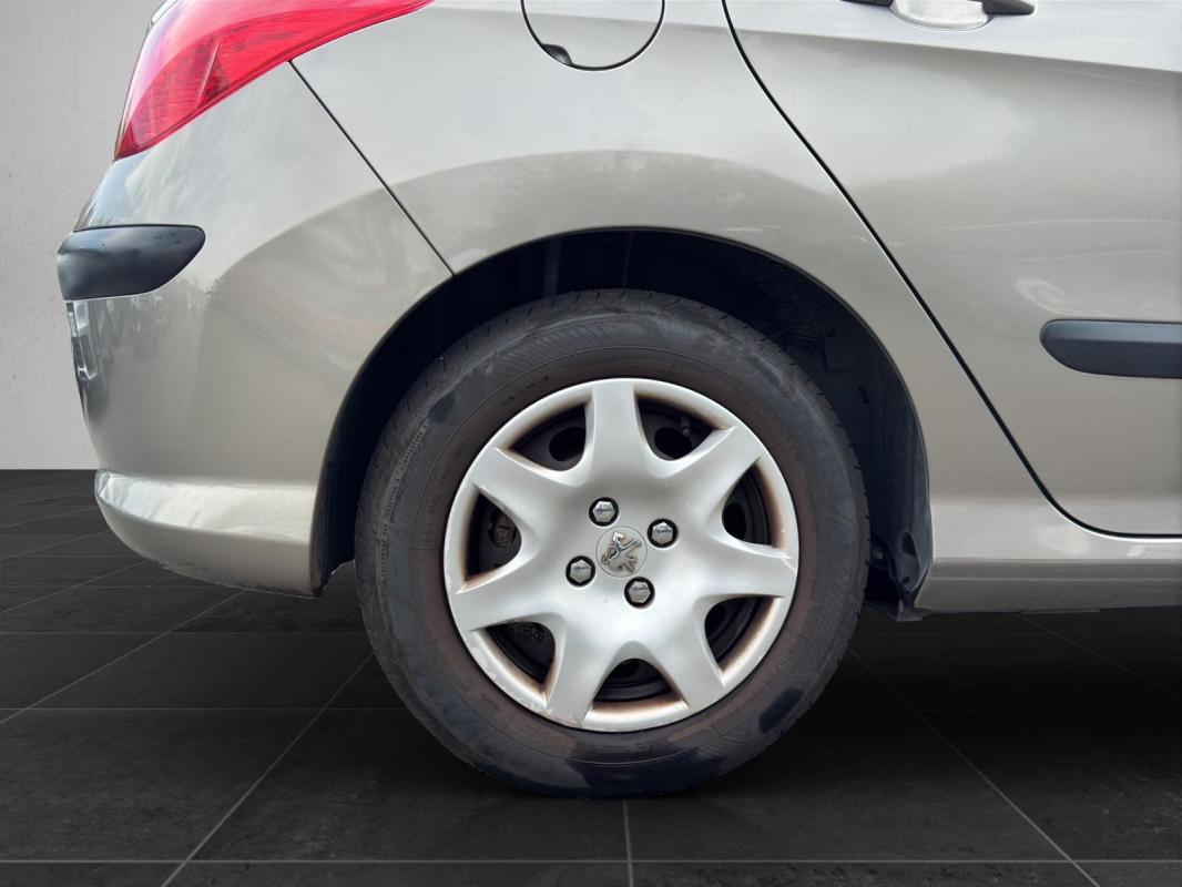 Peugeot 308 1.6 HDi 92ch FAP BLUE LION Pack Limited