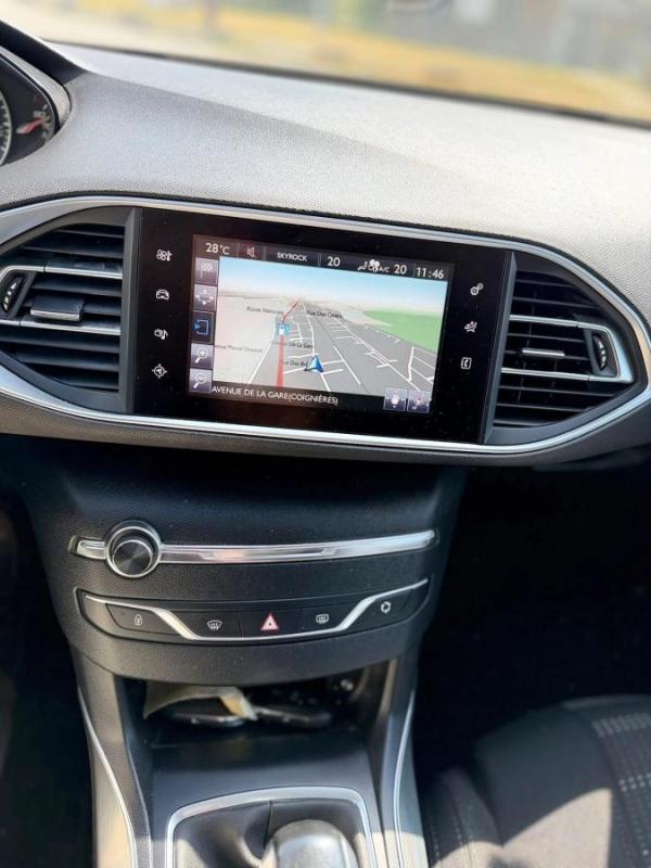 Peugeot 308 1.2 PT 110cv Allure