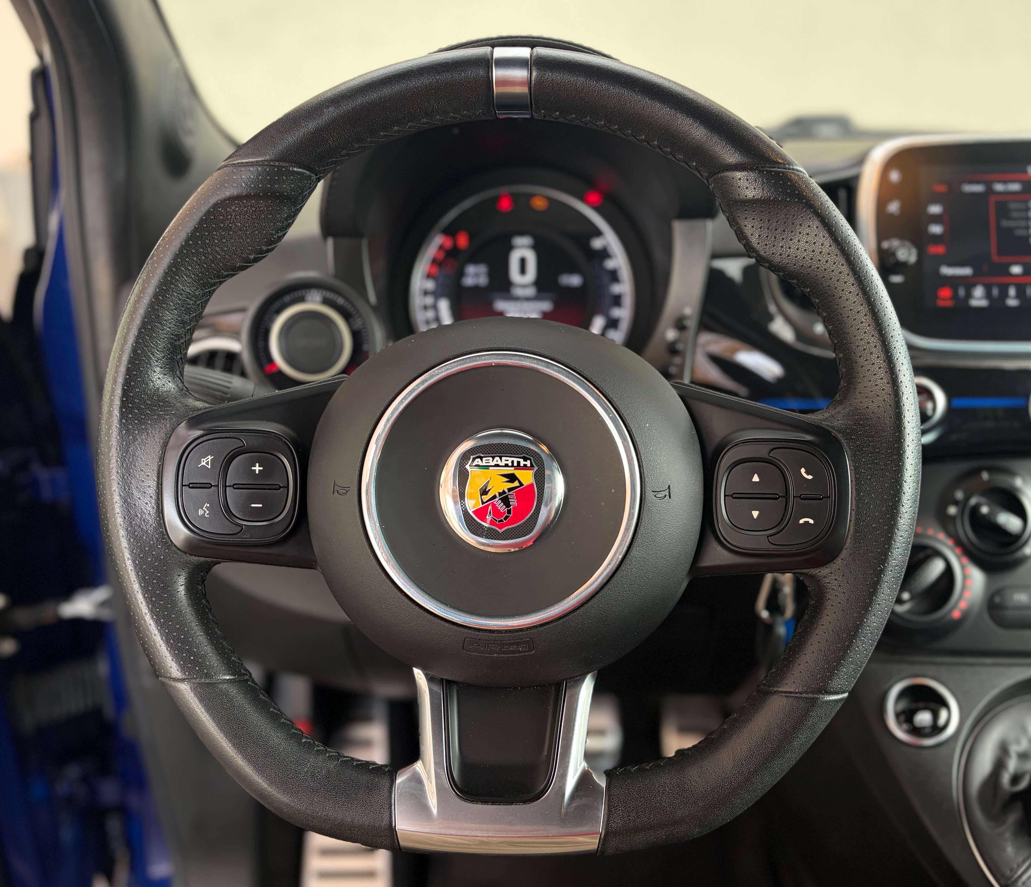 Abarth 595 Turismo Abarth 595 Yamaha