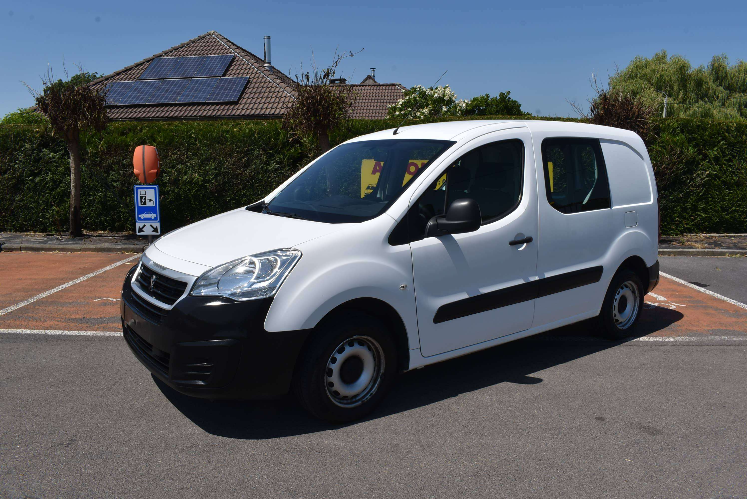 Peugeot Partner 1.6 BlueHDi Van 3PL/Airco **B2B FIX PRICE**
