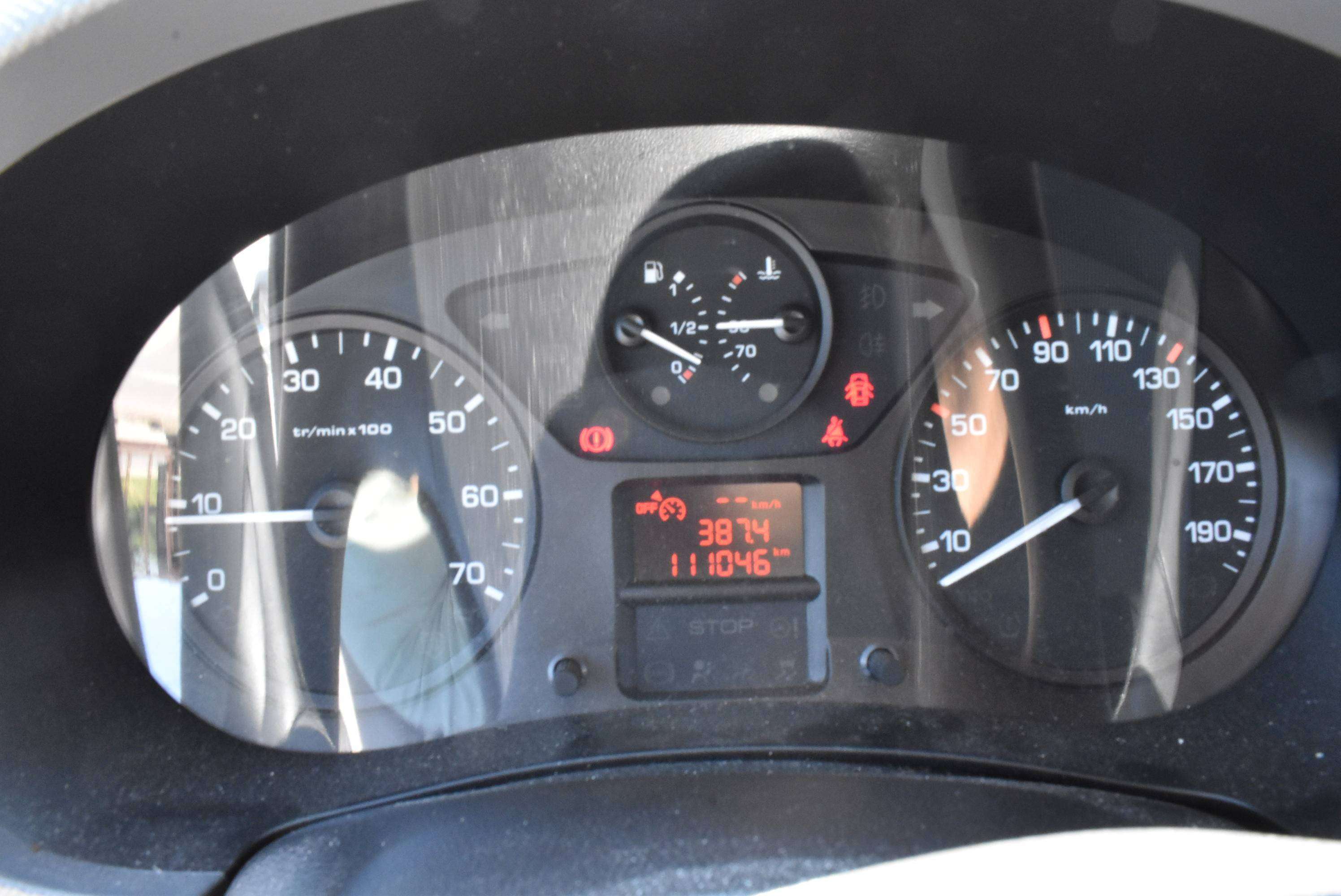 Peugeot Partner 1.6 BlueHDi Van 3PL/Airco **B2B FIX PRICE**